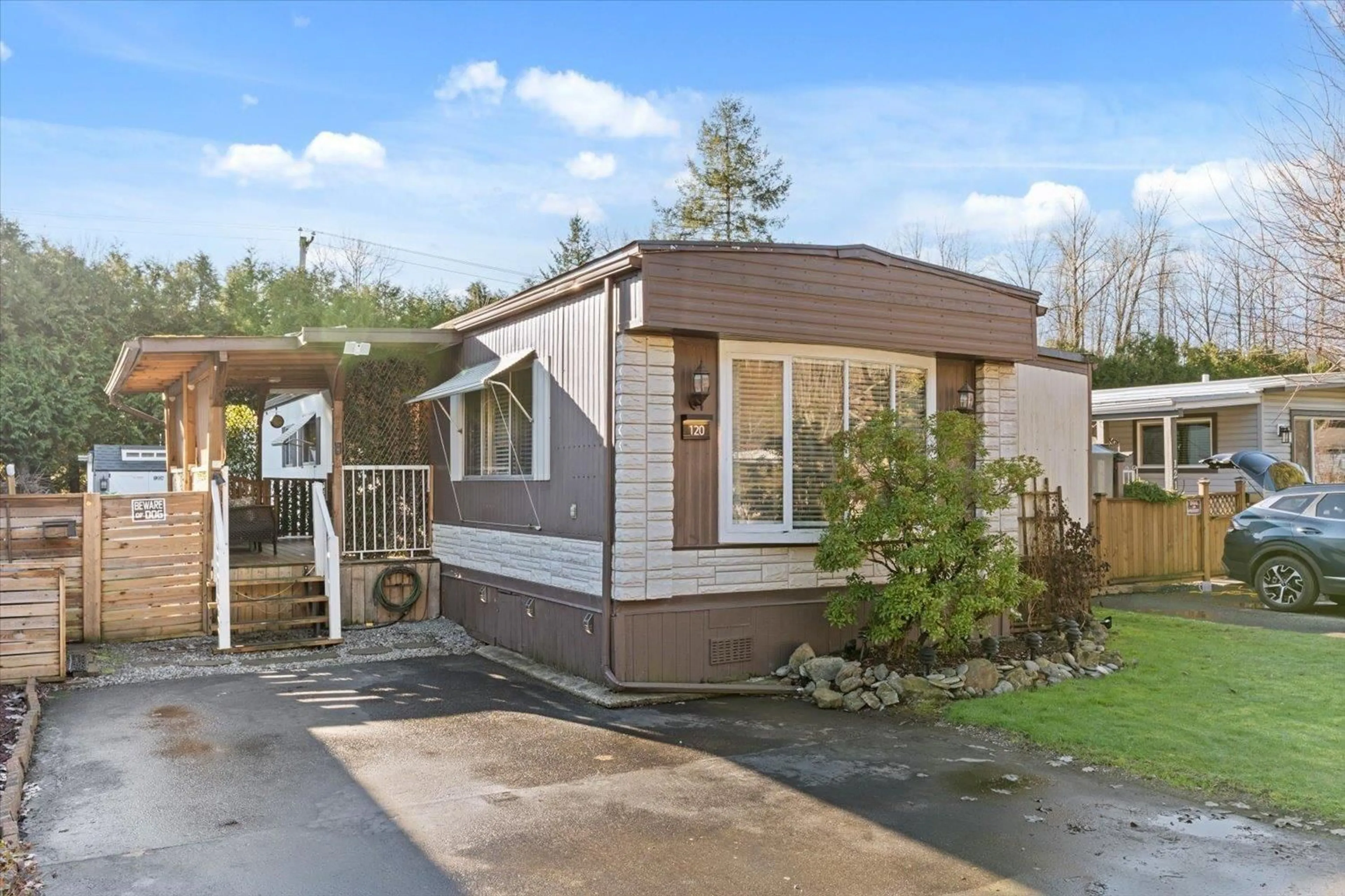 Home with vinyl exterior material, street for 120 - 46511 CHILLIWACK LAKE ROAD, Chilliwack British Columbia V2R3S4