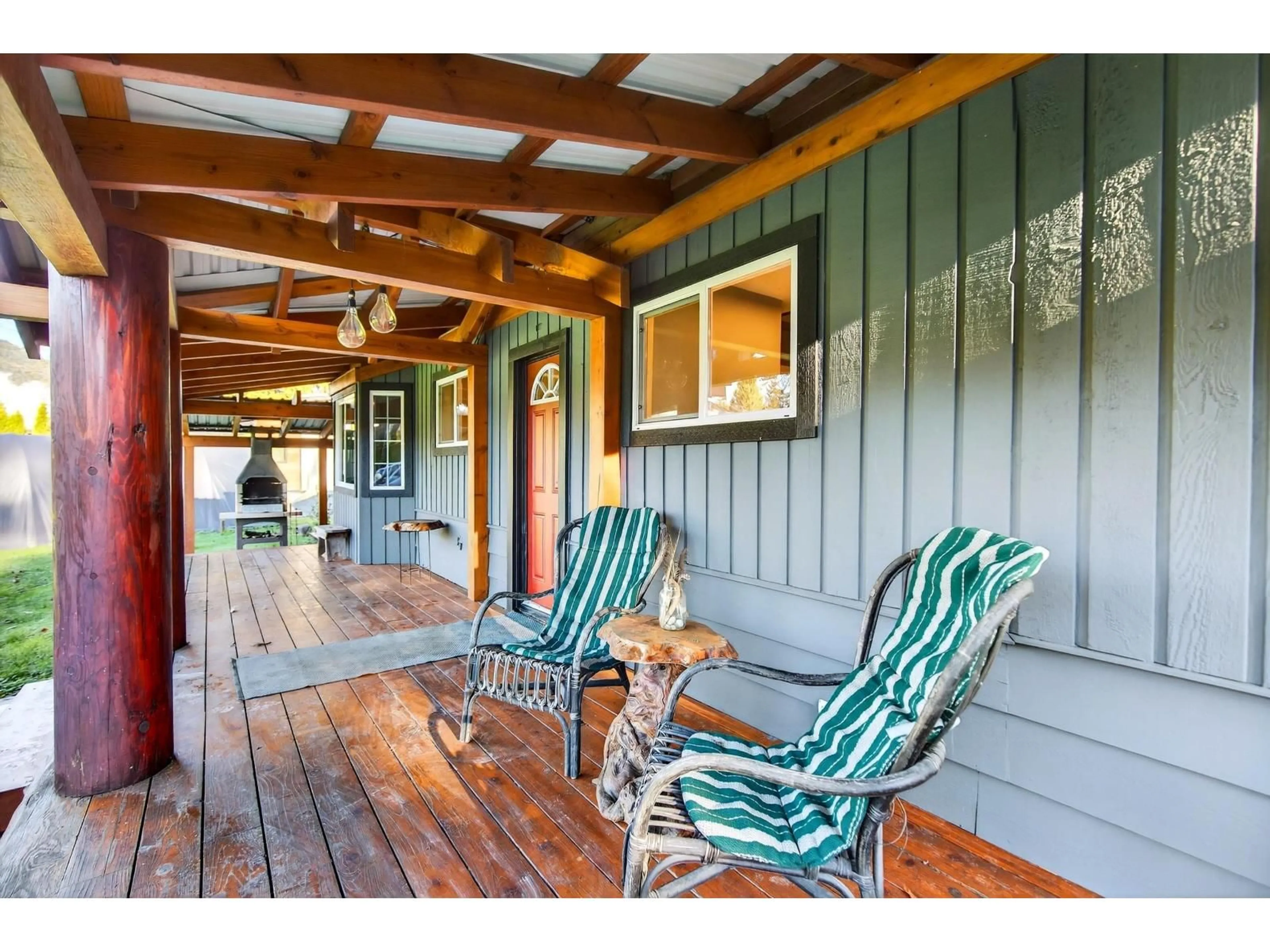 Patio, unknown for 10148 MOUNTAINVIEW ROAD, Mission British Columbia V2V4J1