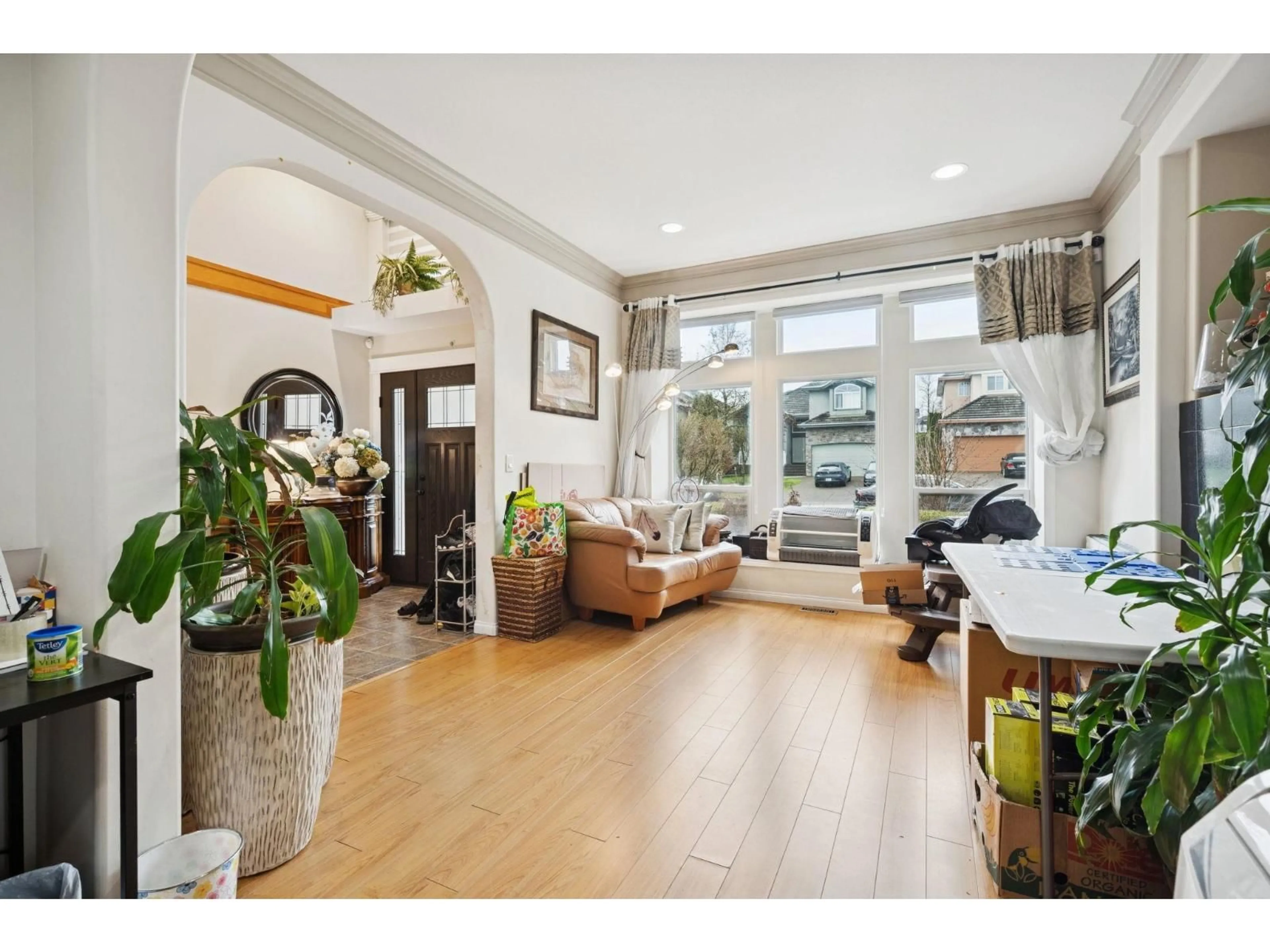 Unknown for 6740 150A STREET, Surrey British Columbia V3S9G6