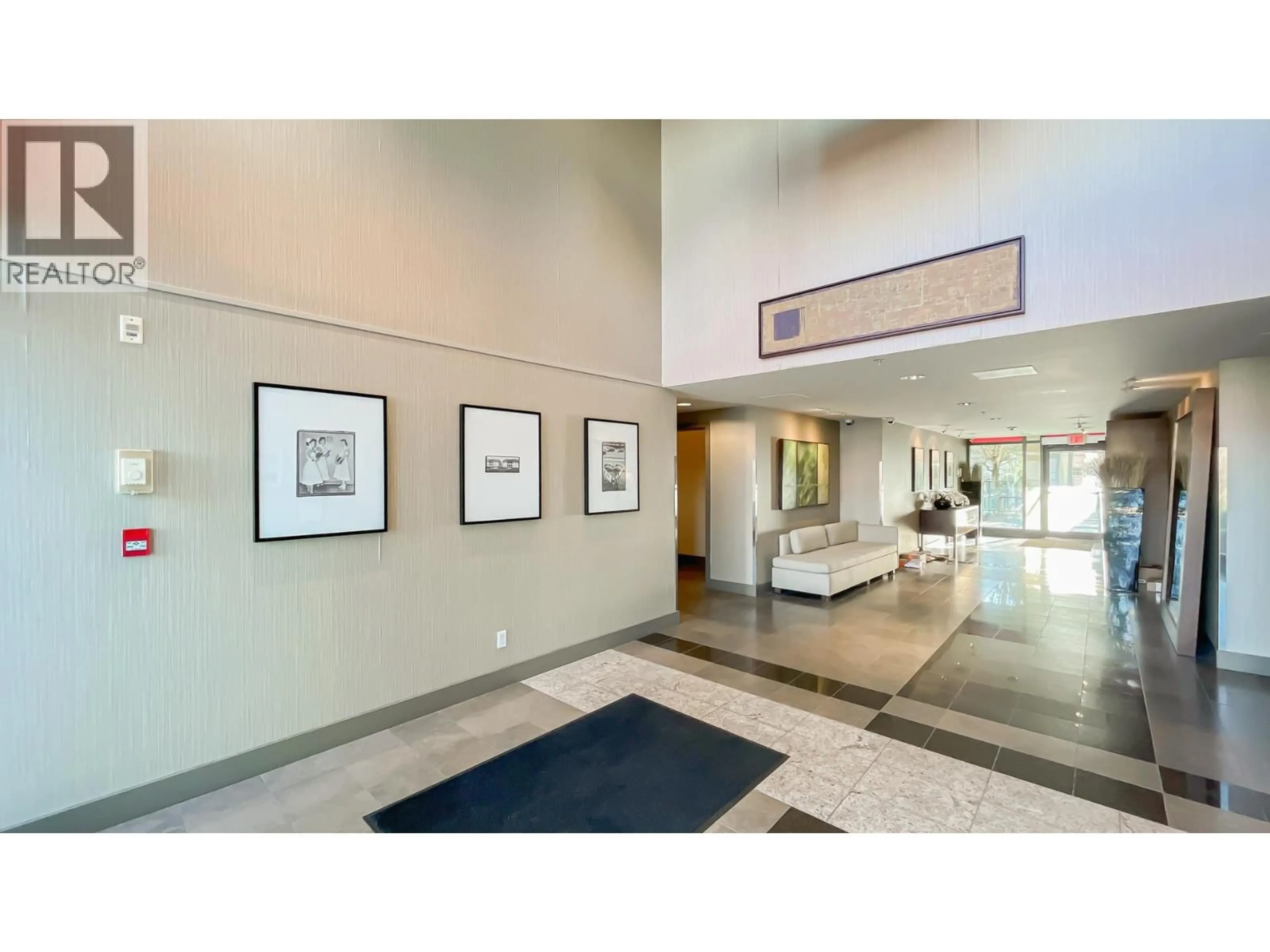 Lobby for 303 - 750 12TH AVENUE, Vancouver British Columbia V5Z0A3