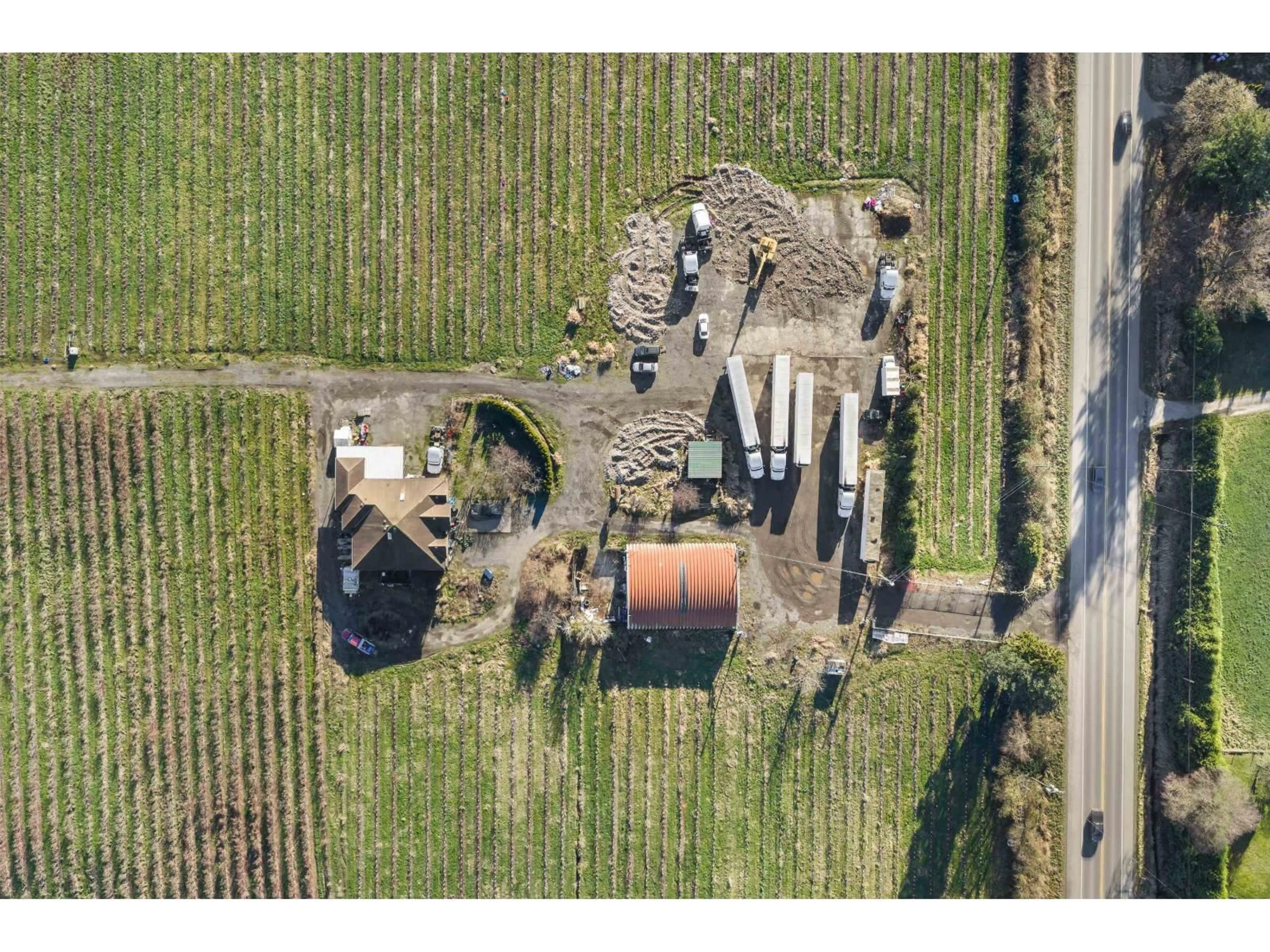 A pic from outside/outdoor area/front of a property/back of a property/a pic from drone, building for 1760 264 STREET, Langley British Columbia V4W2N3