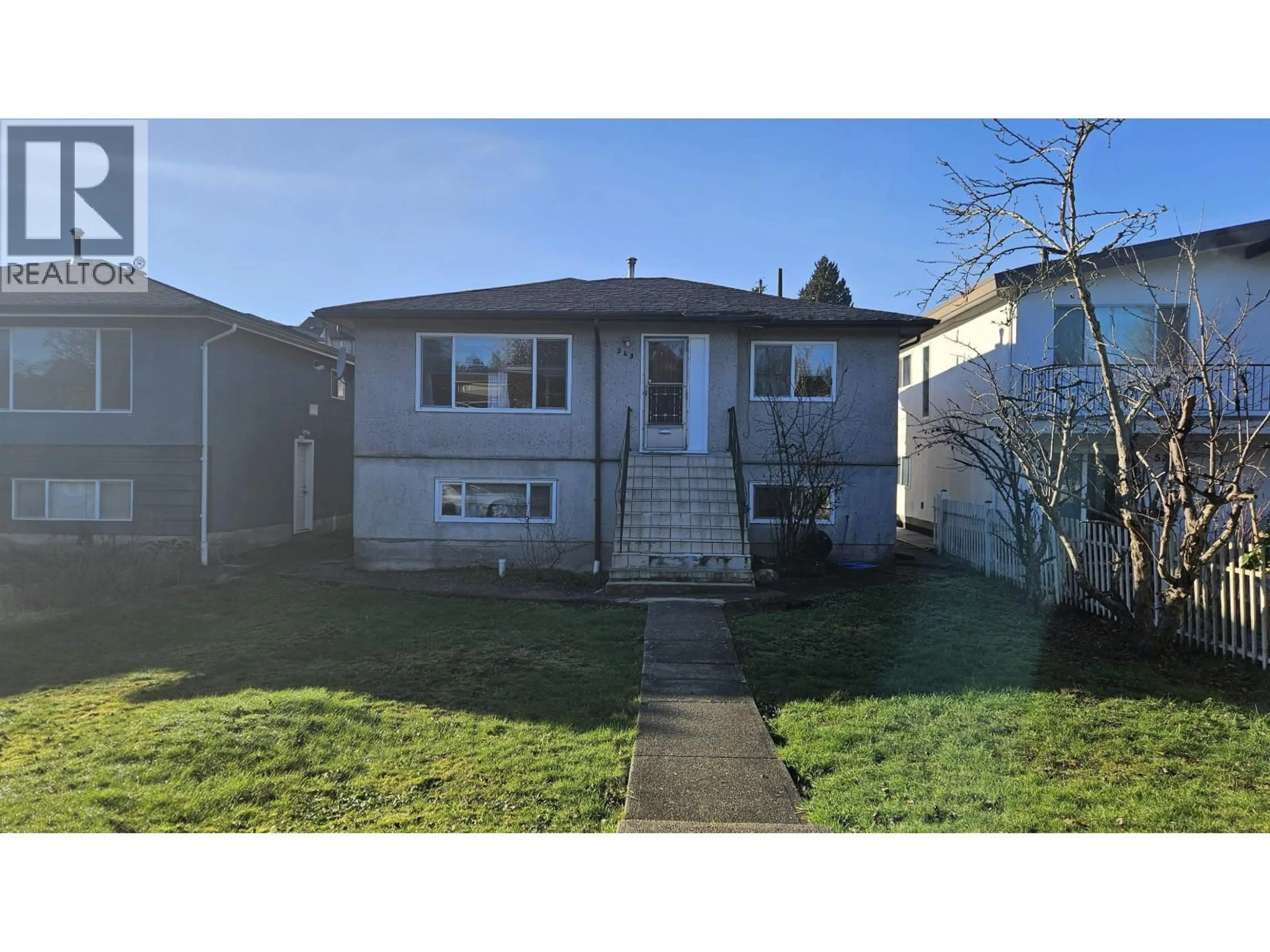 Home with vinyl exterior material, street for 543 RUPERT STREET, Vancouver British Columbia V5K4K6