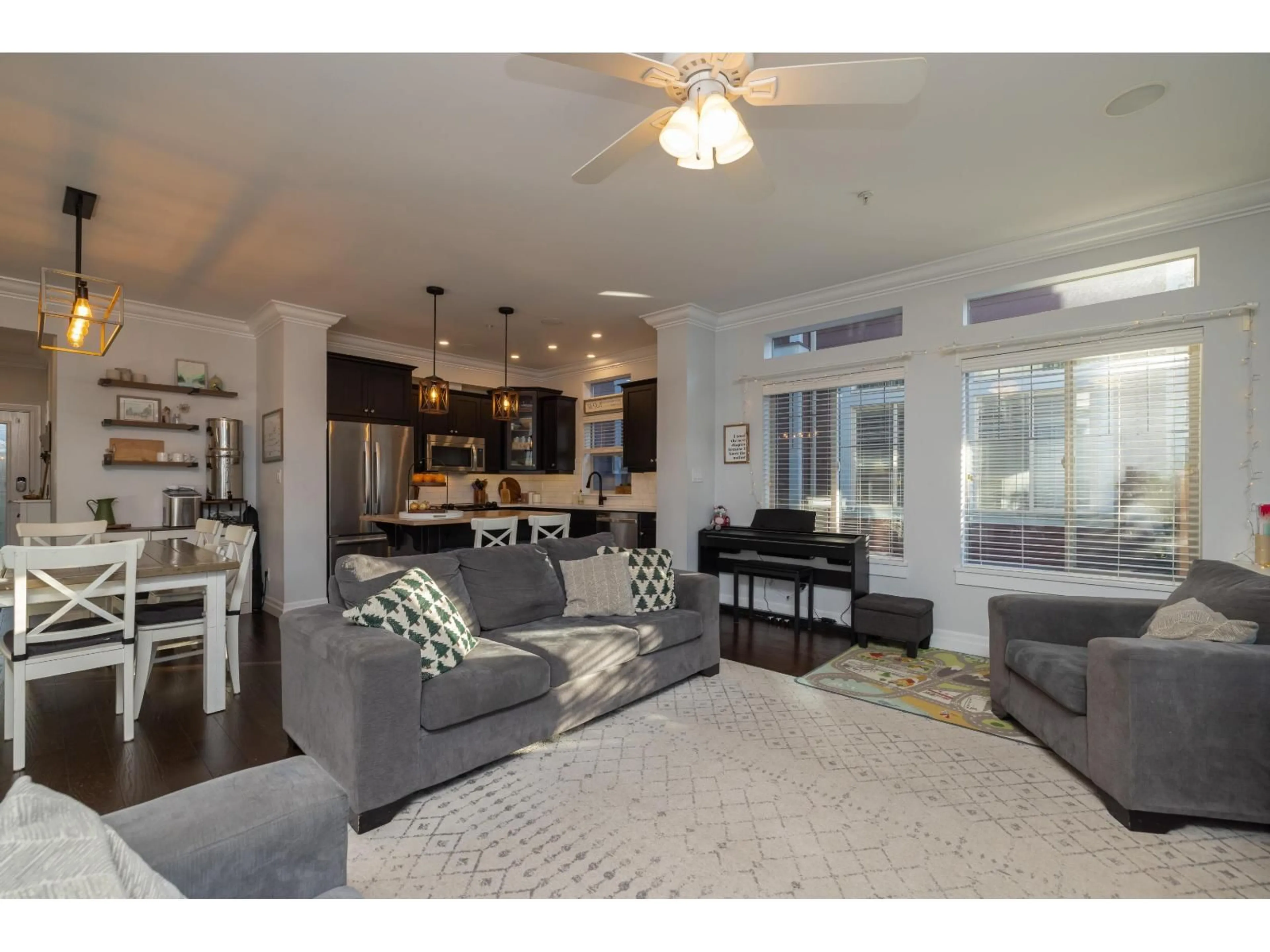 Open concept kitchen, unknown for 13 - 45345 CHEHALIS DRIVE, Chilliwack British Columbia V2R0T2