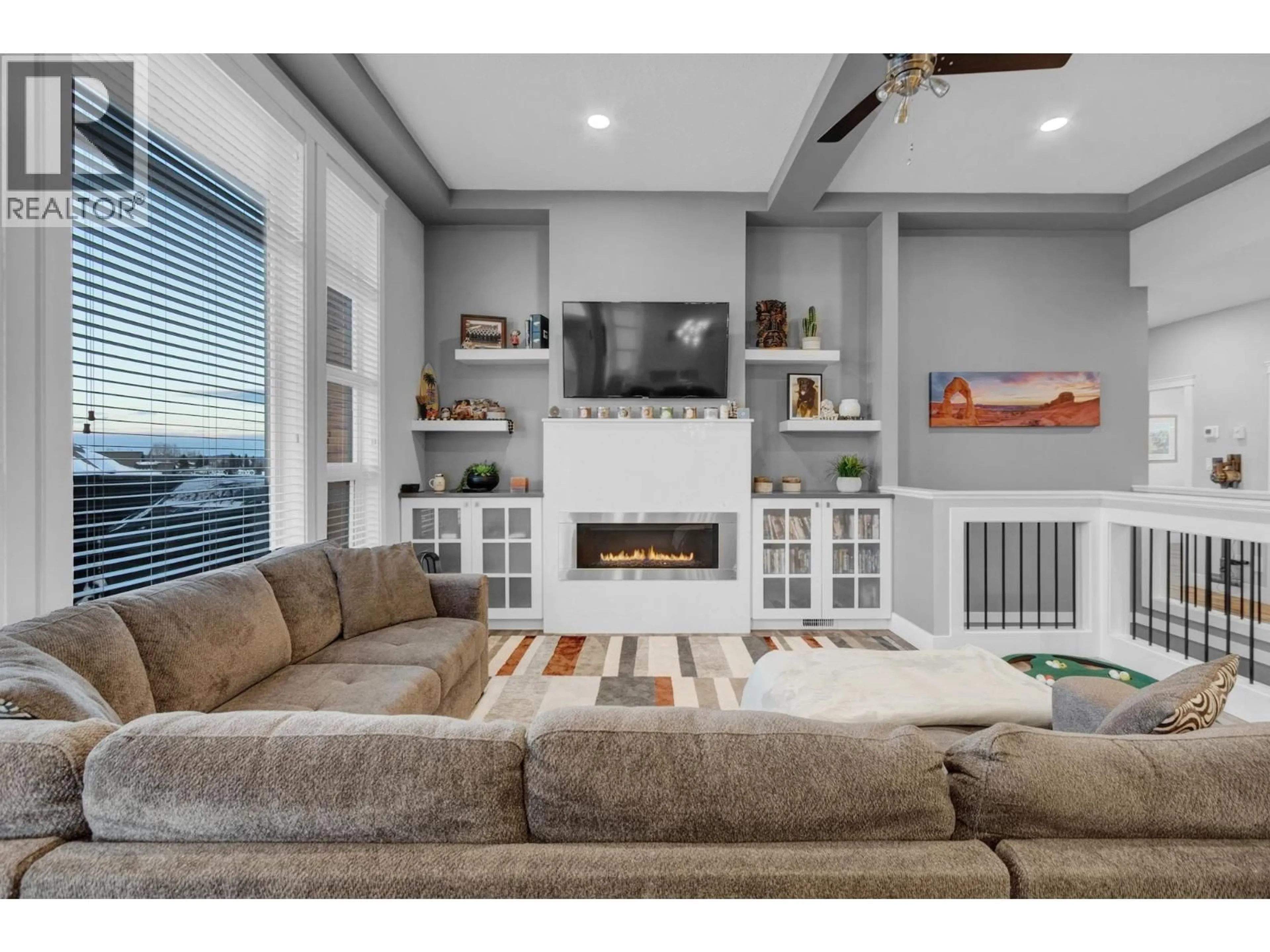 Living room with furniture, unknown for 4711 GANNETT ROAD, Prince George British Columbia V2N0B7