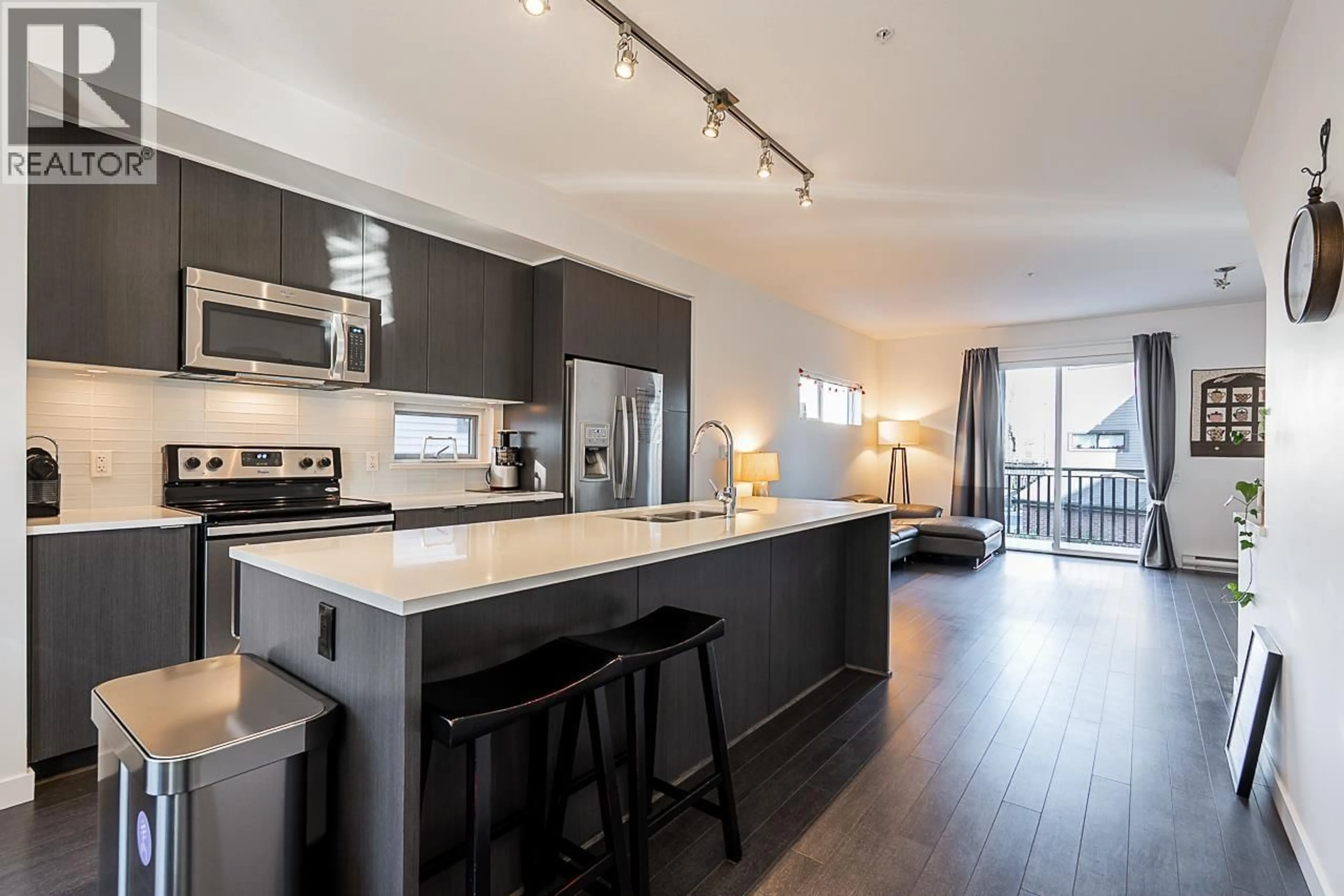 Open concept kitchen, wood/laminate floor for 5 - 2325 RANGER LANE, Port Coquitlam British Columbia V3B0K7