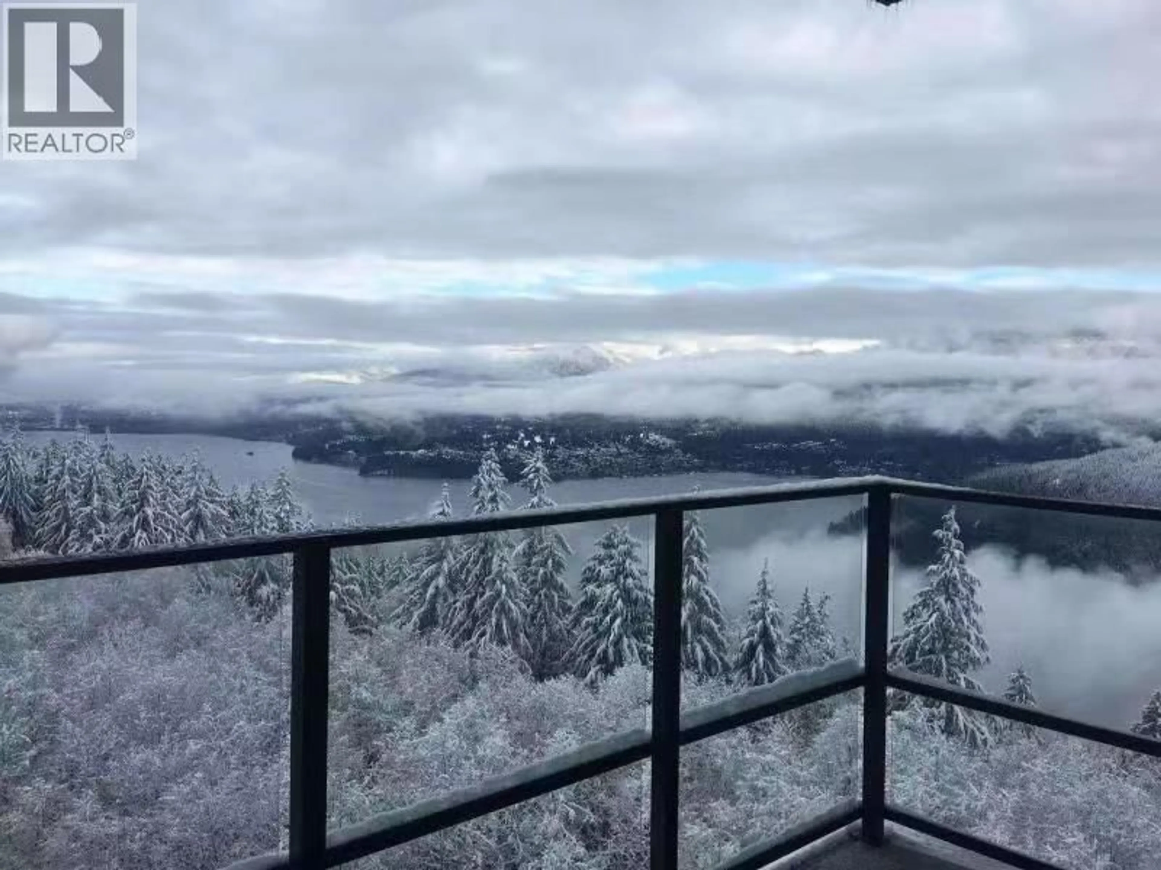 Unknown for 805 - 8850 UNIVERSITY CRESCENT, Burnaby British Columbia V5A0C8