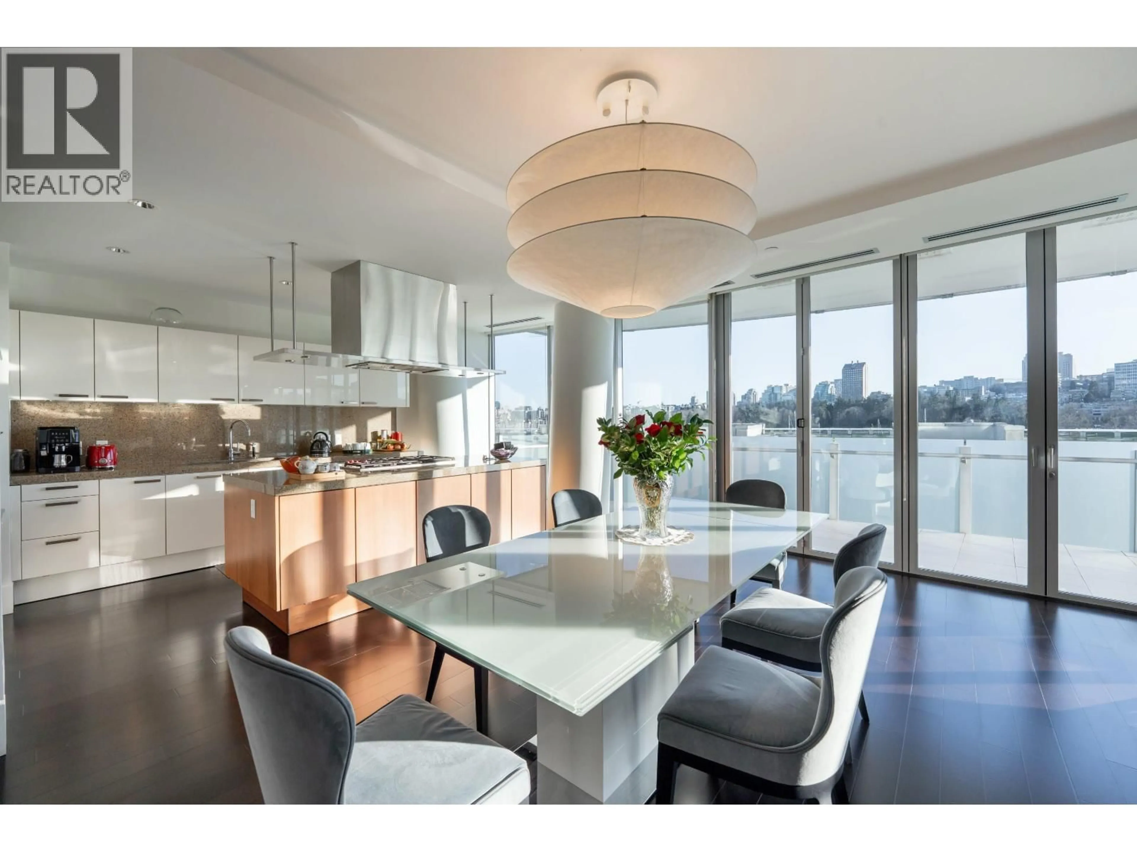 Open concept kitchen, unknown for 306 - 1560 HOMER MEWS, Vancouver British Columbia V6Z0A5