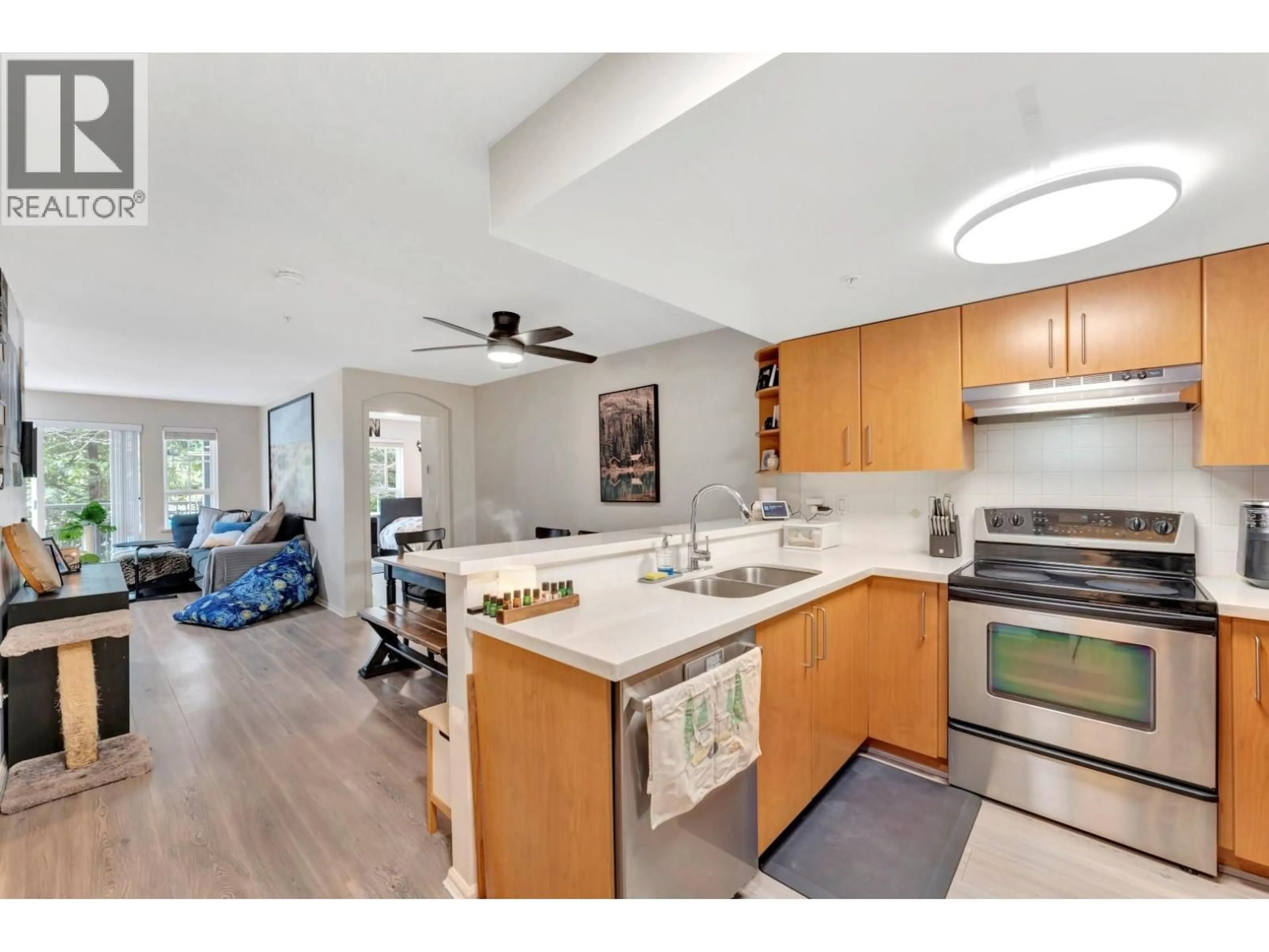 Open concept kitchen, unknown for 213 - 3388 MORREY COURT, Burnaby British Columbia V3J7Y5