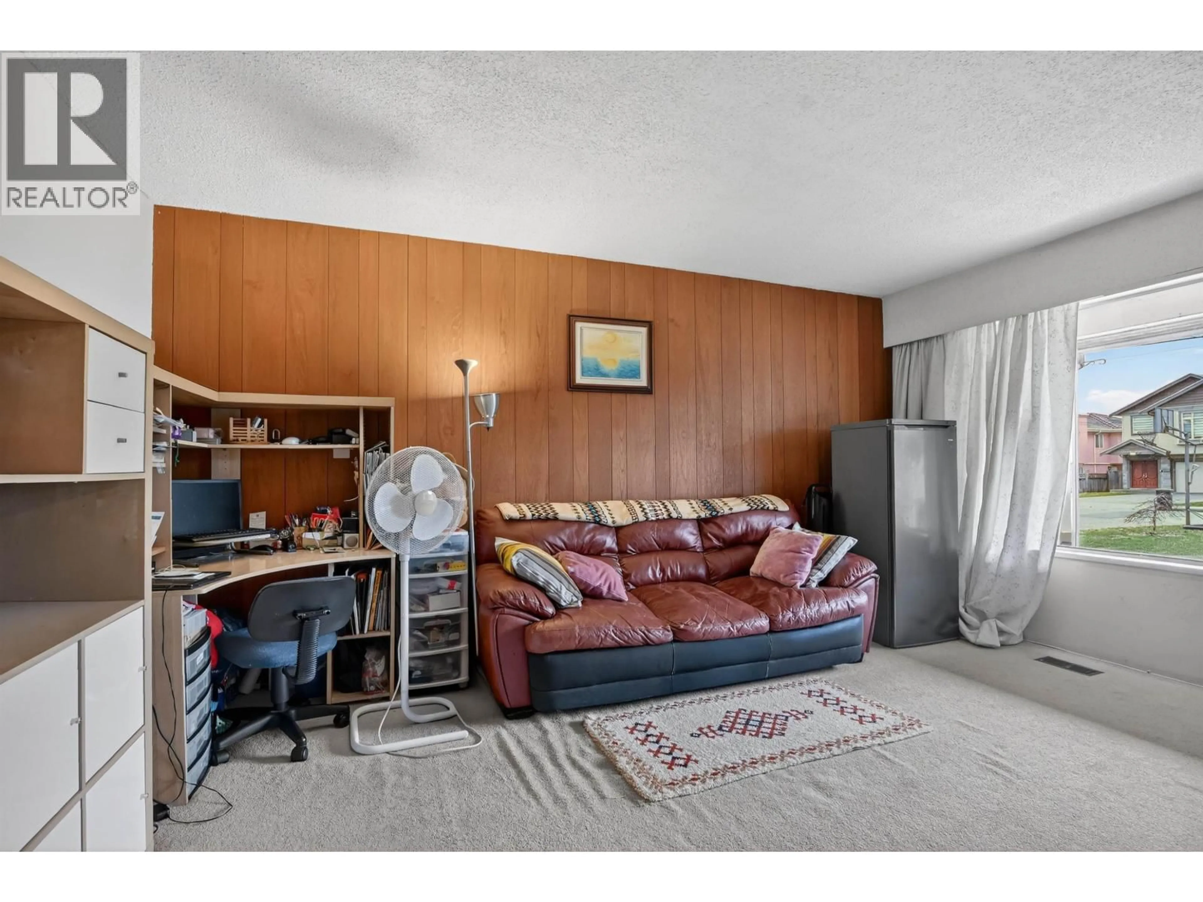 Unknown for 7290 11TH AVENUE, Burnaby British Columbia V3N2M8