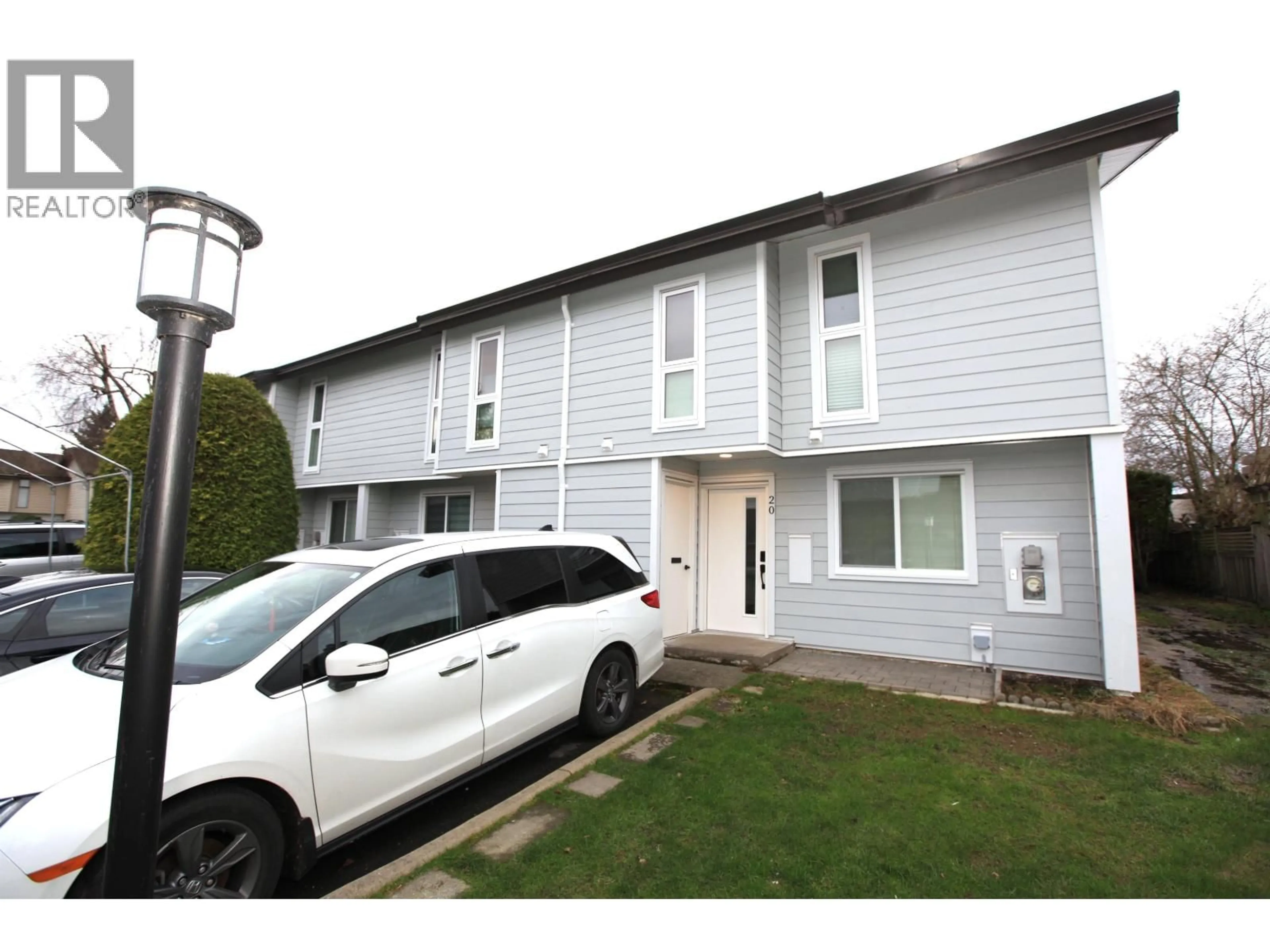 A pic from outside/outdoor area/front of a property/back of a property/a pic from drone, street for 20 - 10940 SPRINGMONT DRIVE, Richmond British Columbia V7E3S5