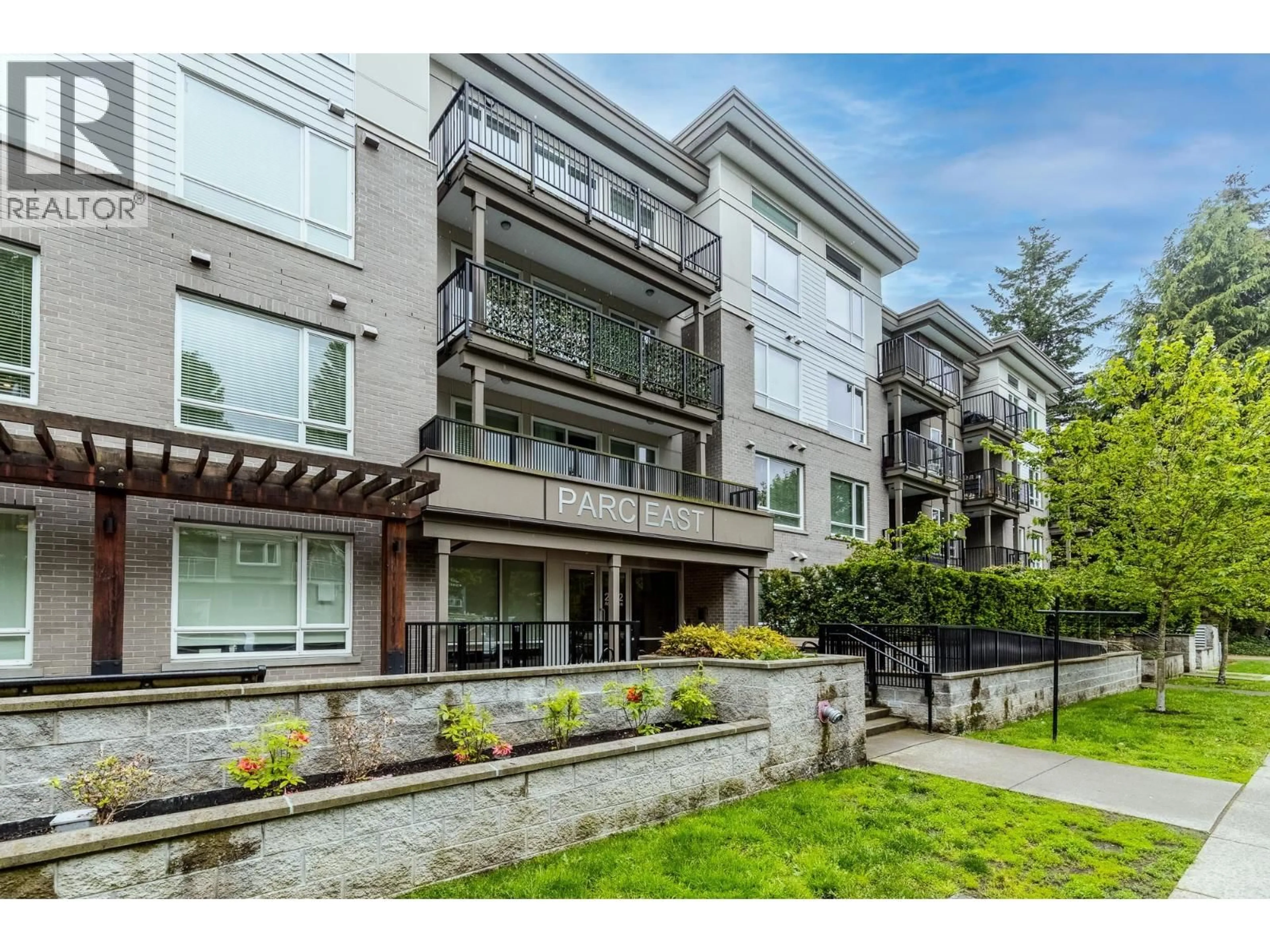 Patio, unknown for 414 - 2382 ATKINS AVENUE, Port Coquitlam British Columbia V3C0G7