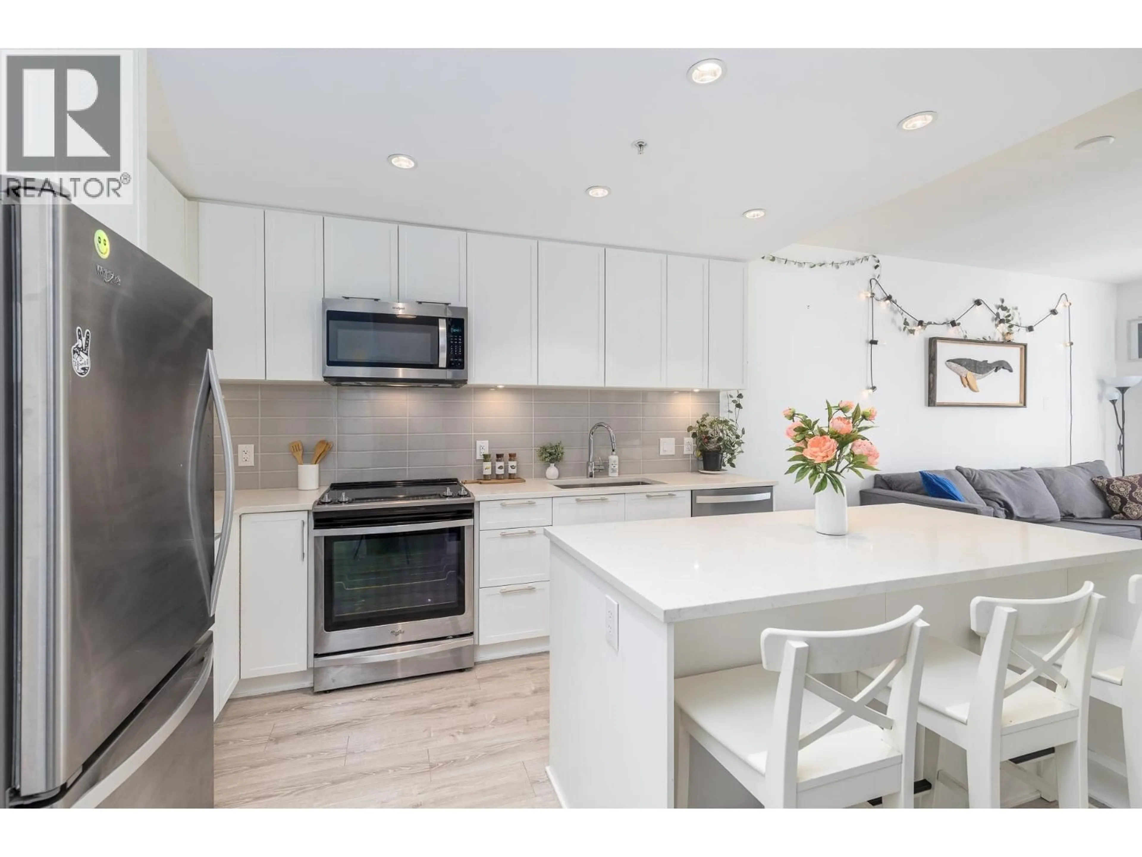Open concept kitchen, unknown for 414 - 2382 ATKINS AVENUE, Port Coquitlam British Columbia V3C0G7