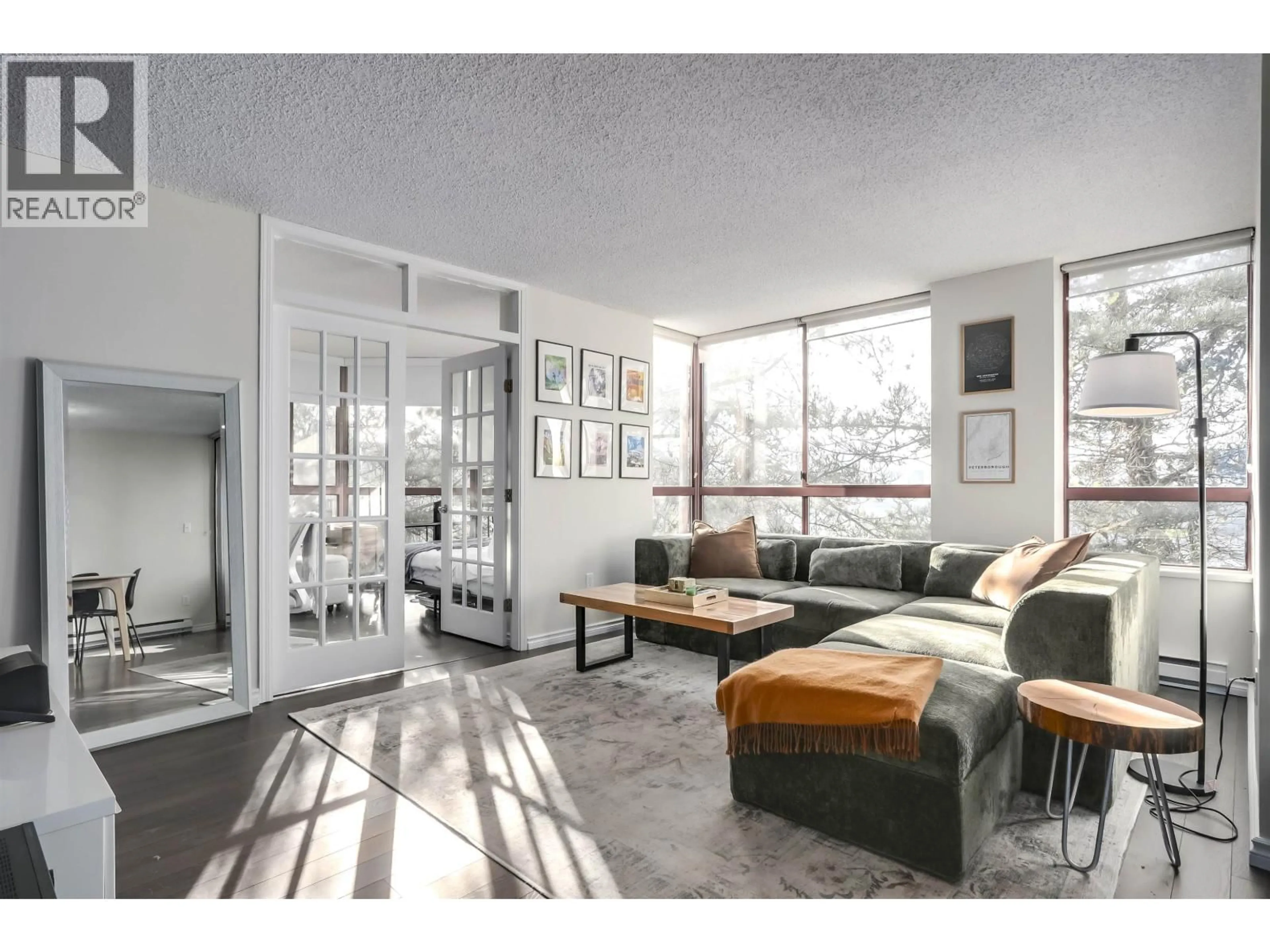 Living room with furniture, unknown for 203 - 220 ELEVENTH STREET, New Westminster British Columbia V3M6N9