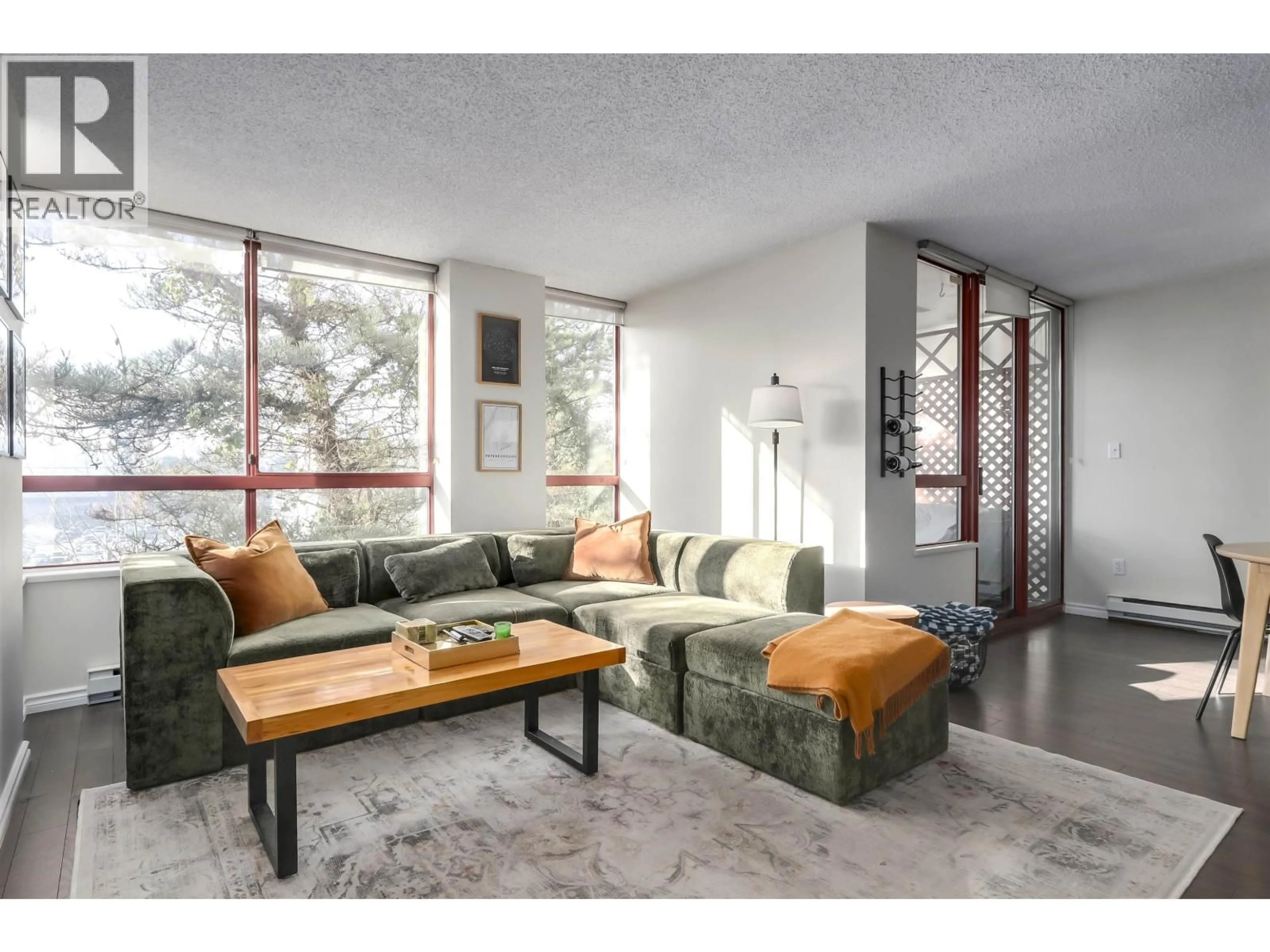 Living room with furniture, unknown for 203 - 220 ELEVENTH STREET, New Westminster British Columbia V3M6N9