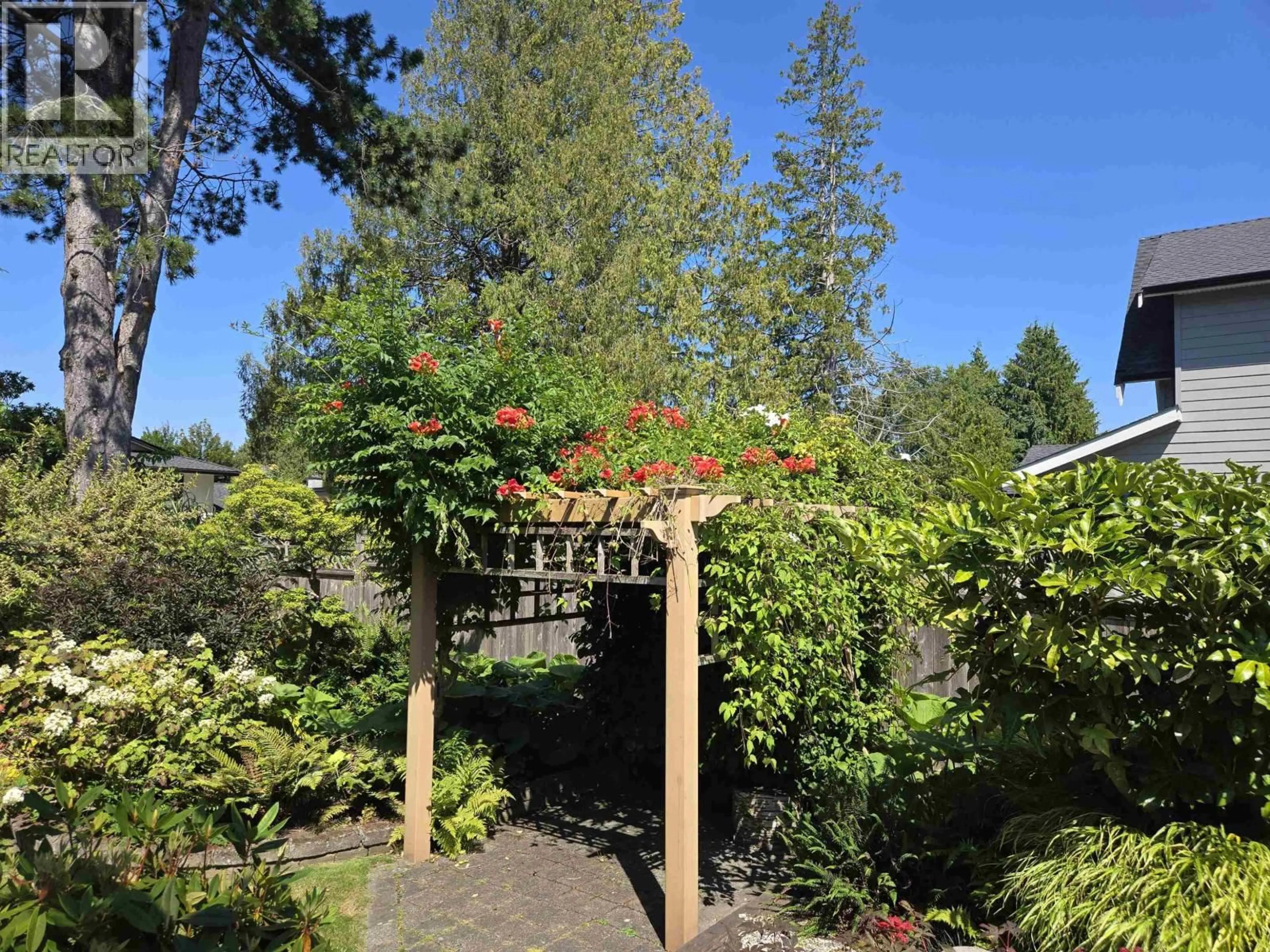 Patio, forest/trees view for 5231 1 AVENUE, Delta British Columbia V4M1B4