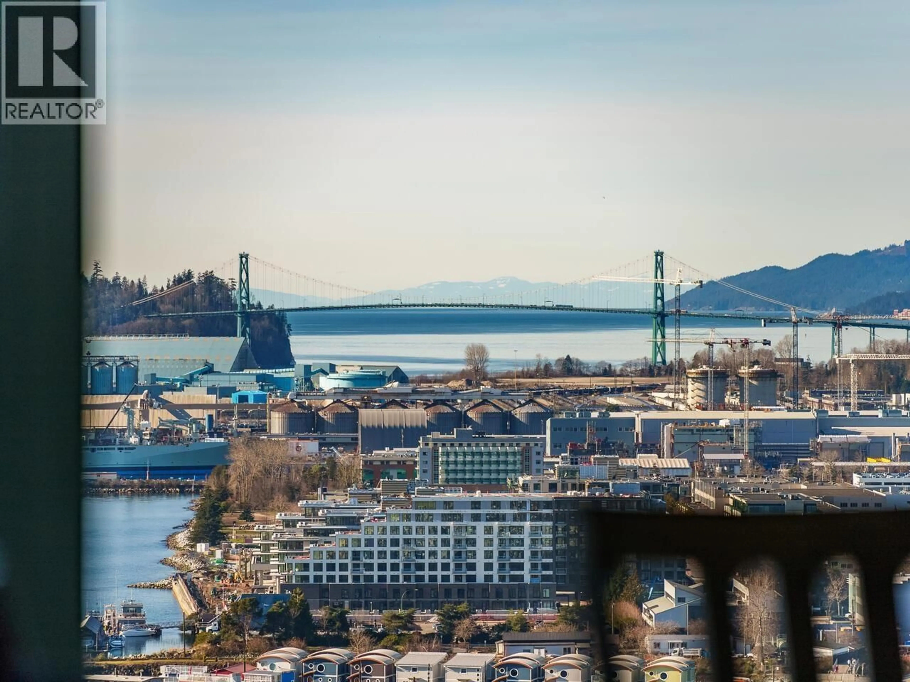 Blurry image for 2203 - 120 2ND STREET, North Vancouver British Columbia V7M1C3