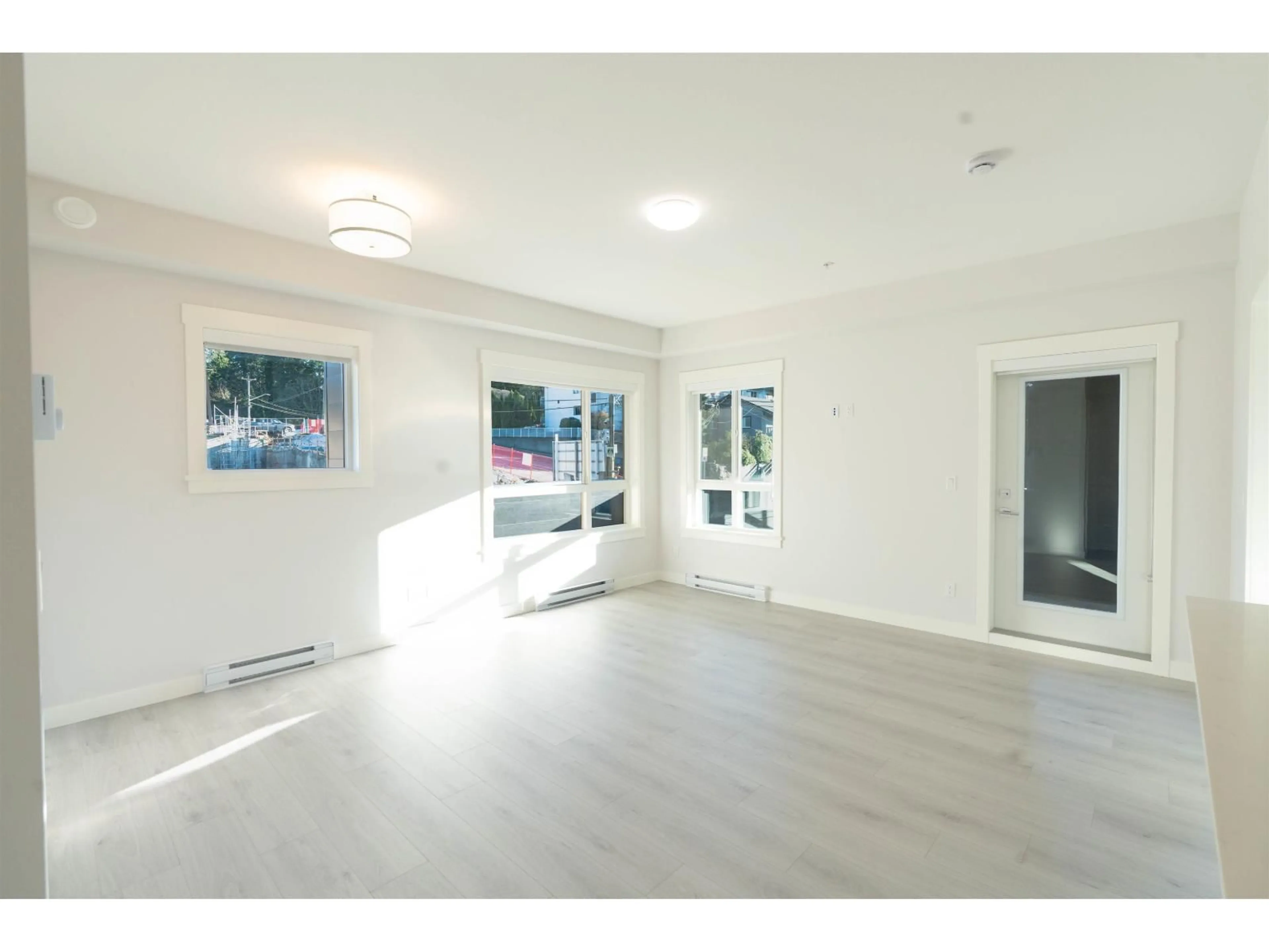 Unknown for 217 - 33886 PINE STREET, Abbotsford British Columbia V2S0N9