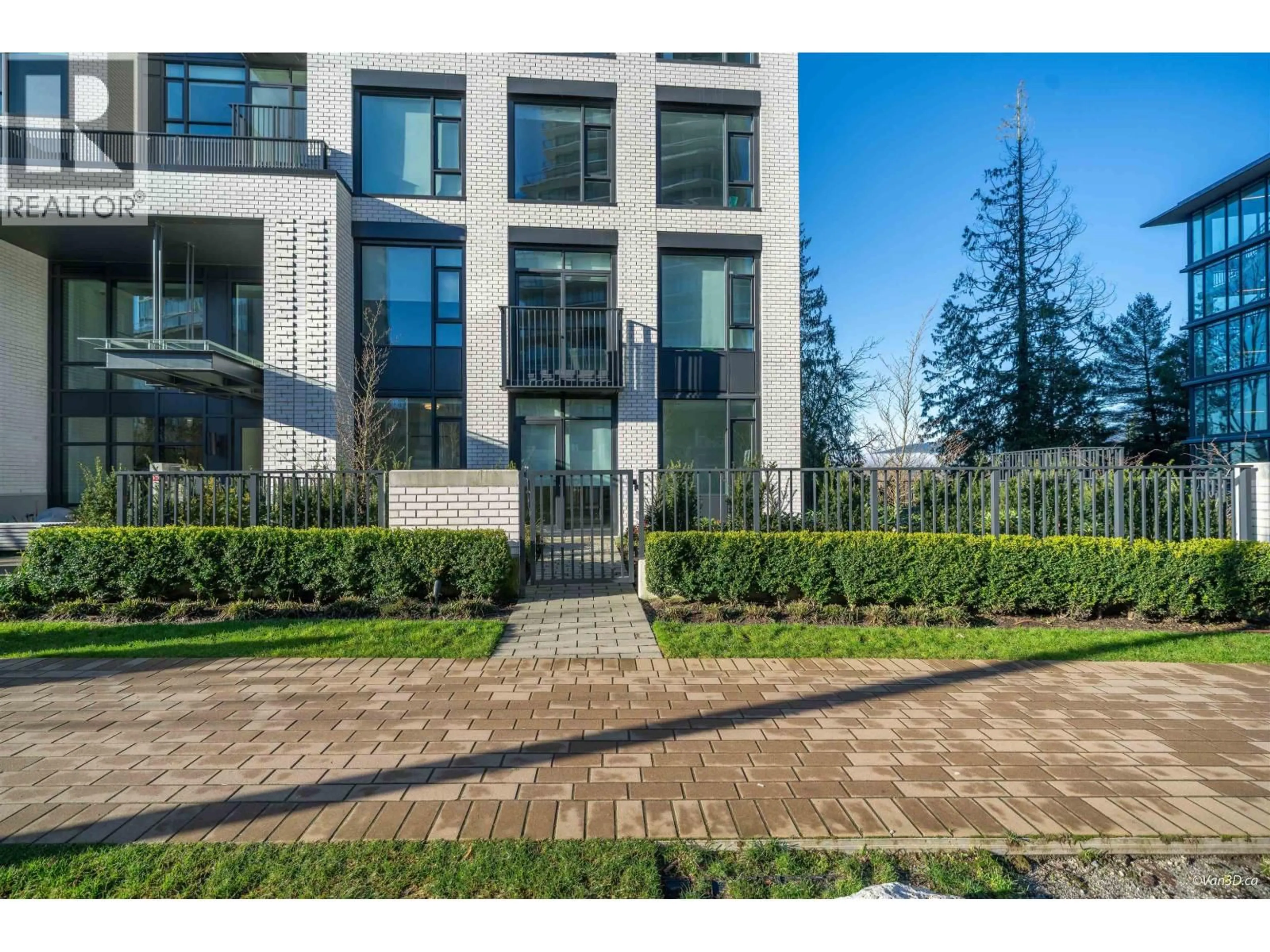 Patio, street for 210 - 8750 UNIVERSITY CRESCENT, Burnaby British Columbia V5A0G9