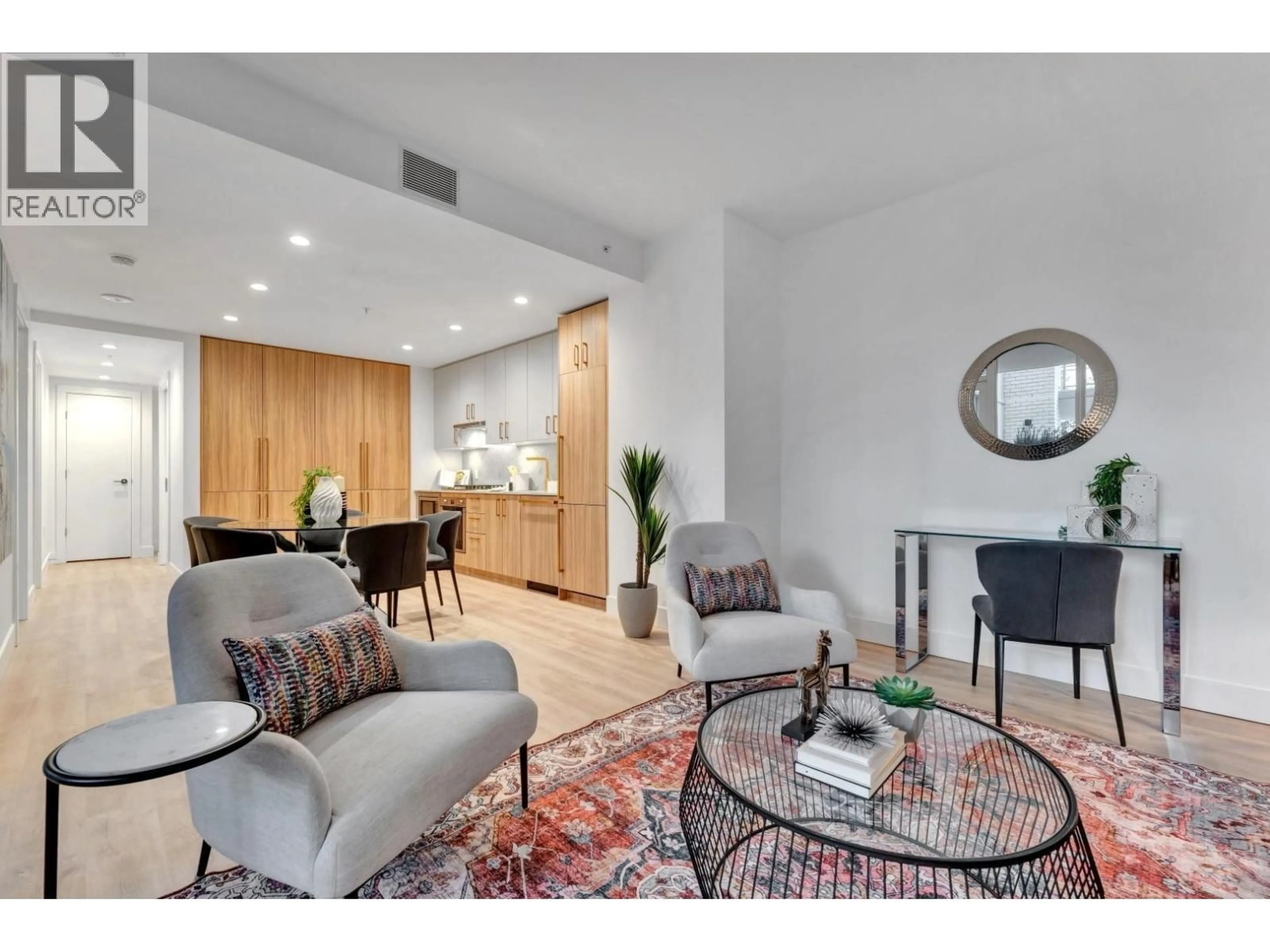 Living room with furniture, unknown for 105 - 2325 EMERY COURT, North Vancouver British Columbia V7J0E8