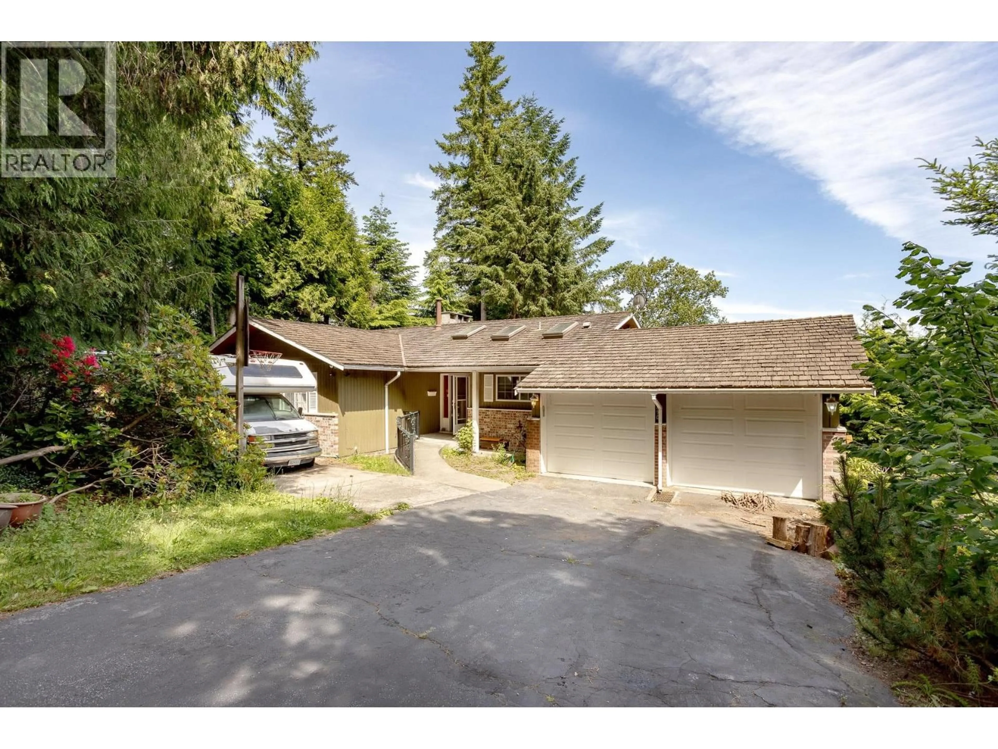 A pic from outside/outdoor area/front of a property/back of a property/a pic from drone, street for 1890 CHARLES STREET, Port Moody British Columbia V3H2M3