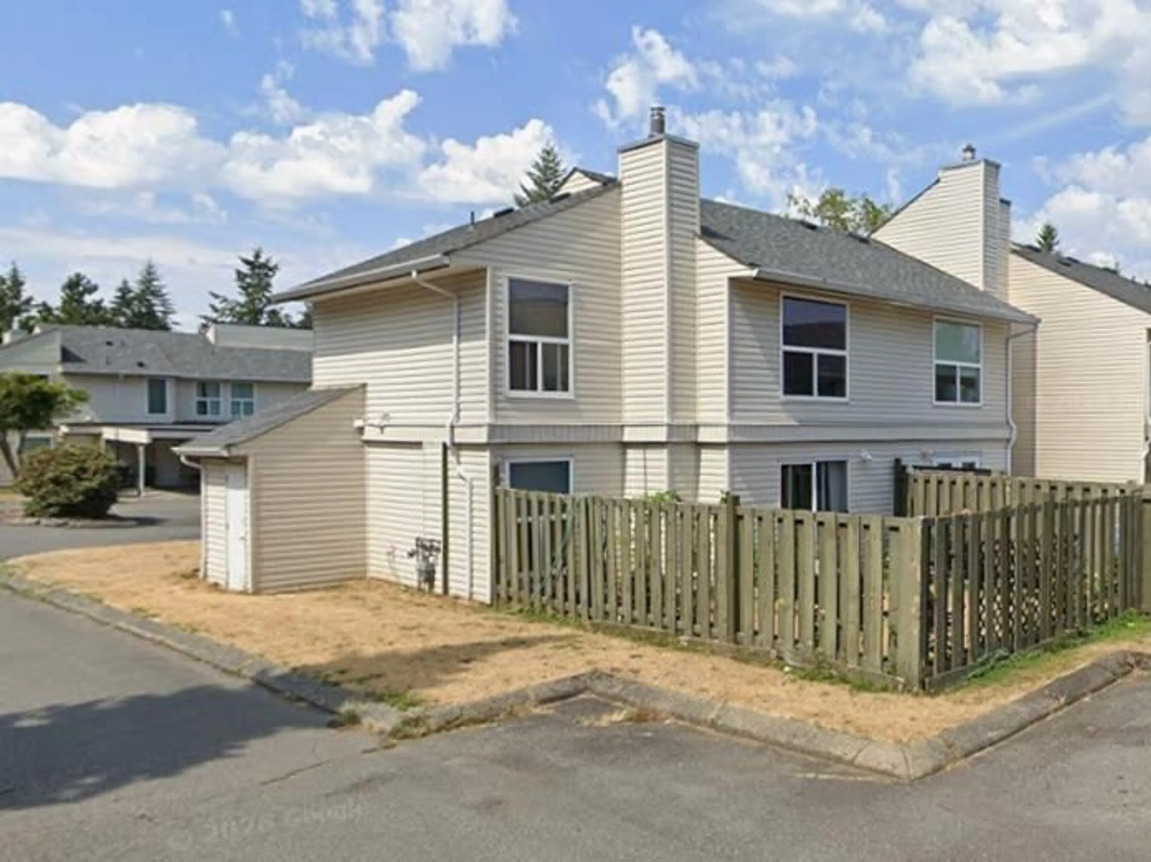 A pic from outside/outdoor area/front of a property/back of a property/a pic from drone, street for 20 - 3030 TRETHEWEY STREET, Abbotsford British Columbia V2T4N2