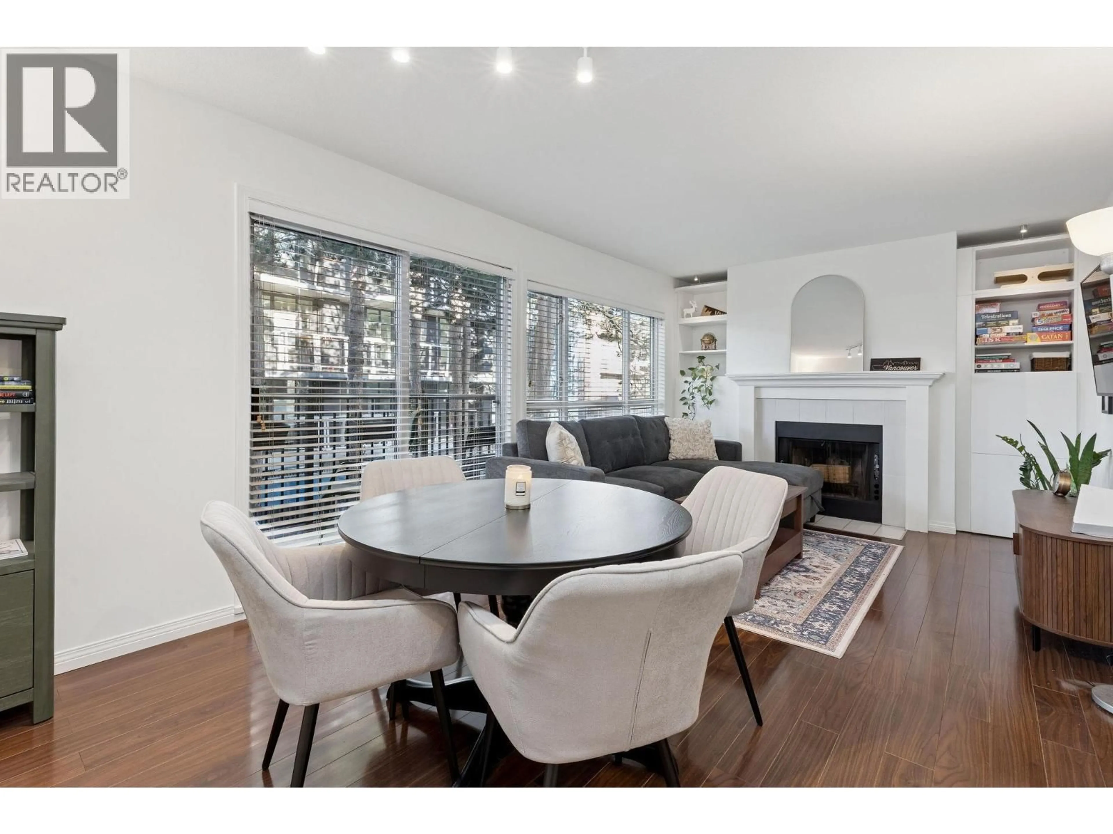 Dining room, wood/laminate floor for 203 - 555 14TH AVENUE, Vancouver British Columbia V5Z4G8