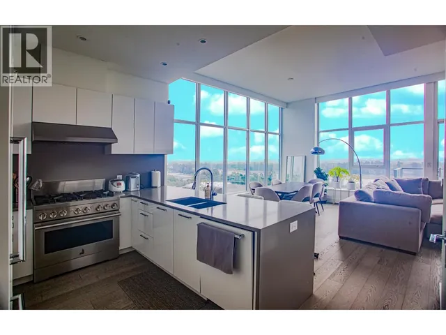 1602 - 3581 KENT AVENUE NORTH, Vancouver 4