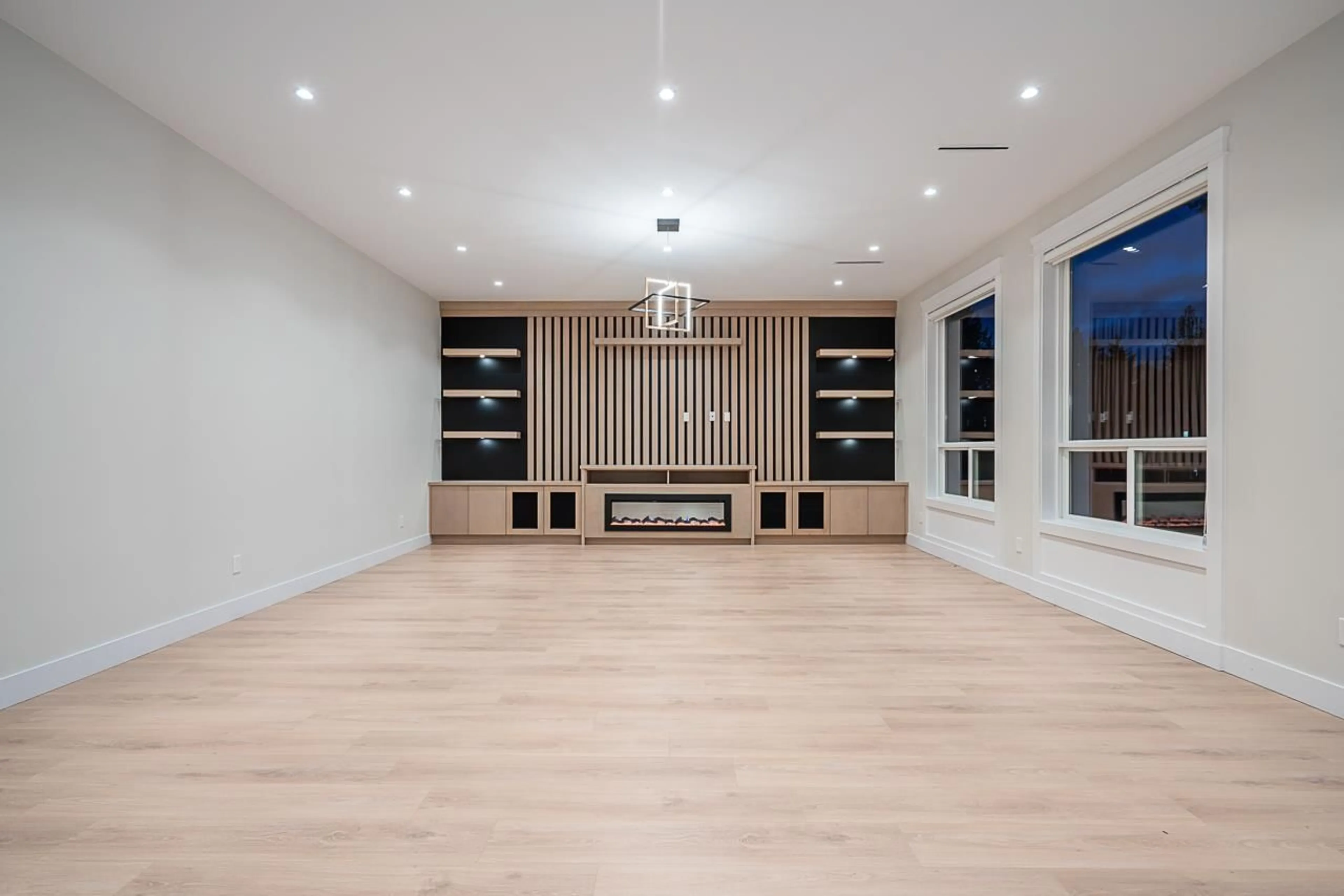 Home theater for 10671 127A STREET, Surrey British Columbia V3V5L7