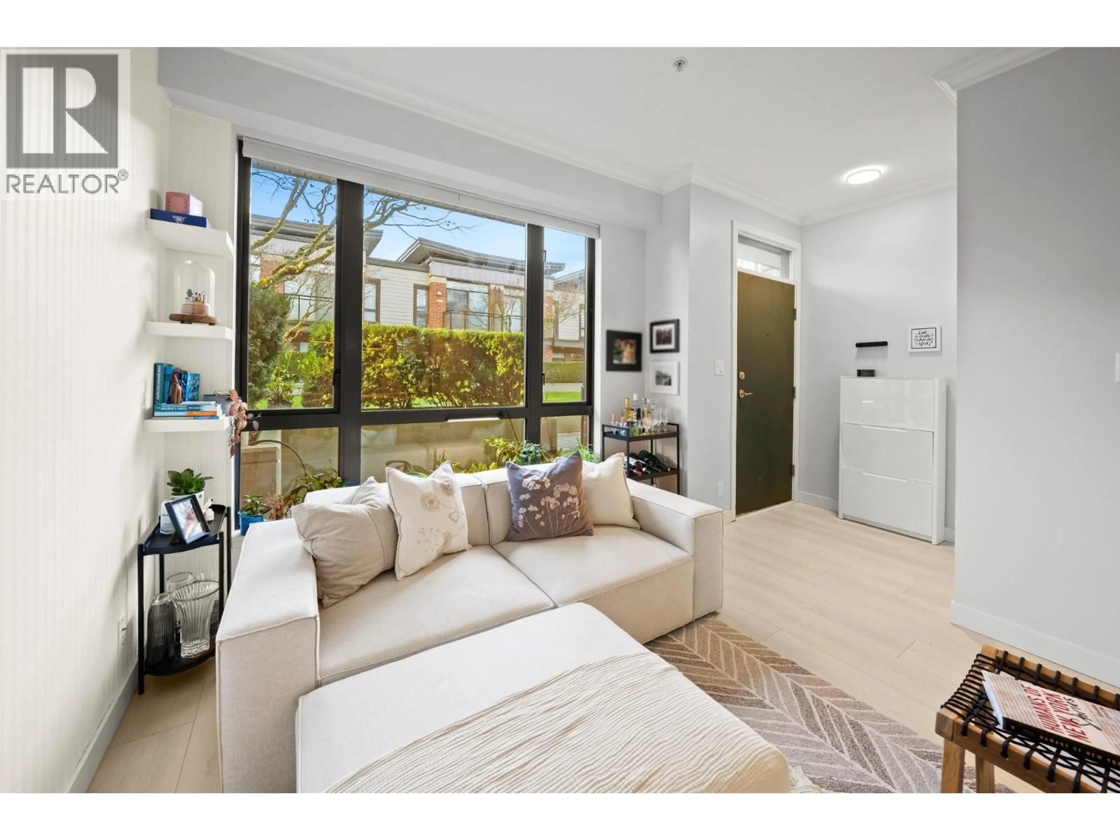 Living room with furniture, unknown for 20 - 130 BREW STREET, Port Moody British Columbia V3H0E3