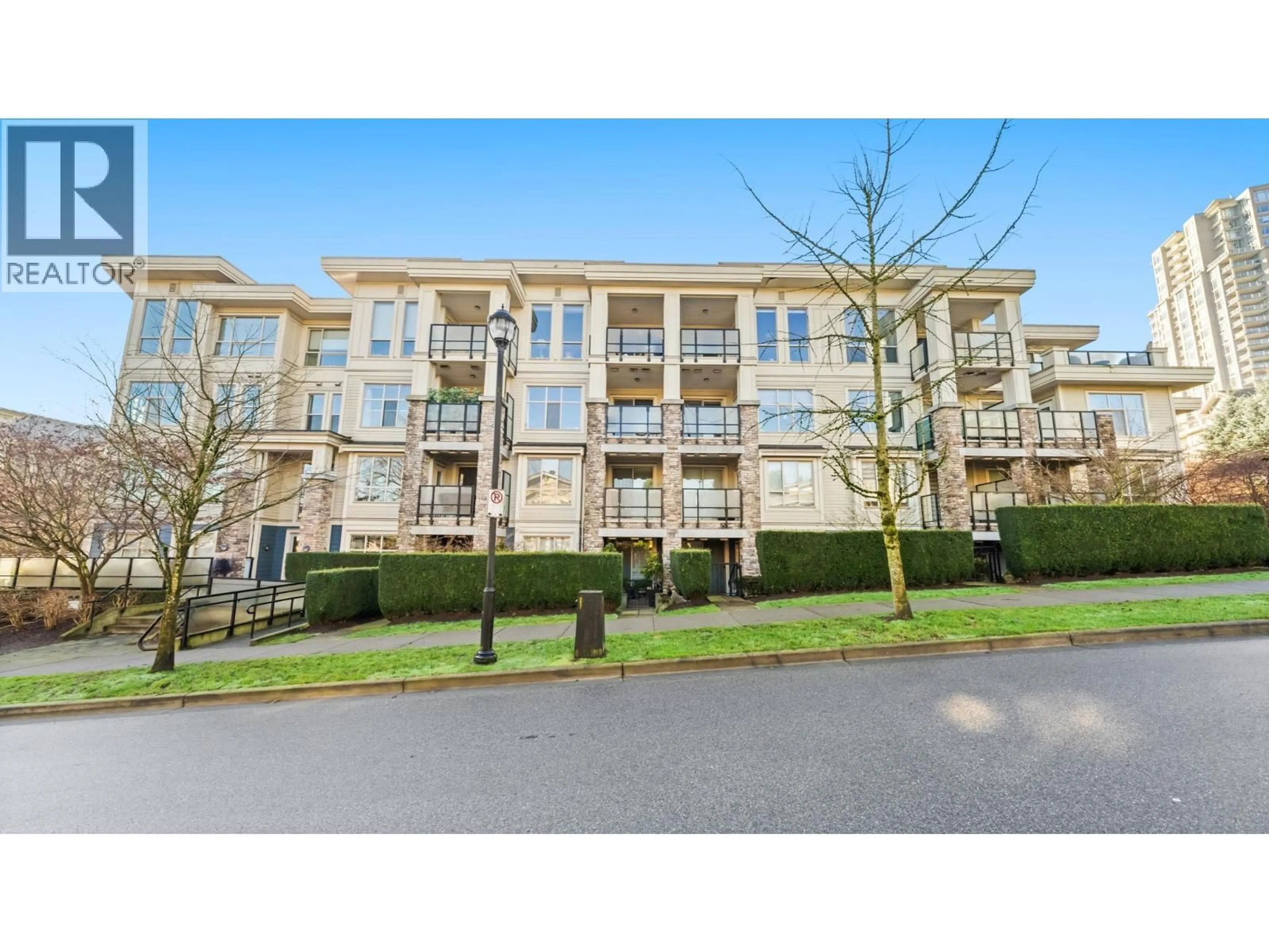 A pic from outside/outdoor area/front of a property/back of a property/a pic from drone, building for 108 - 250 FRANCIS WAY, New Westminster British Columbia V3L0E6