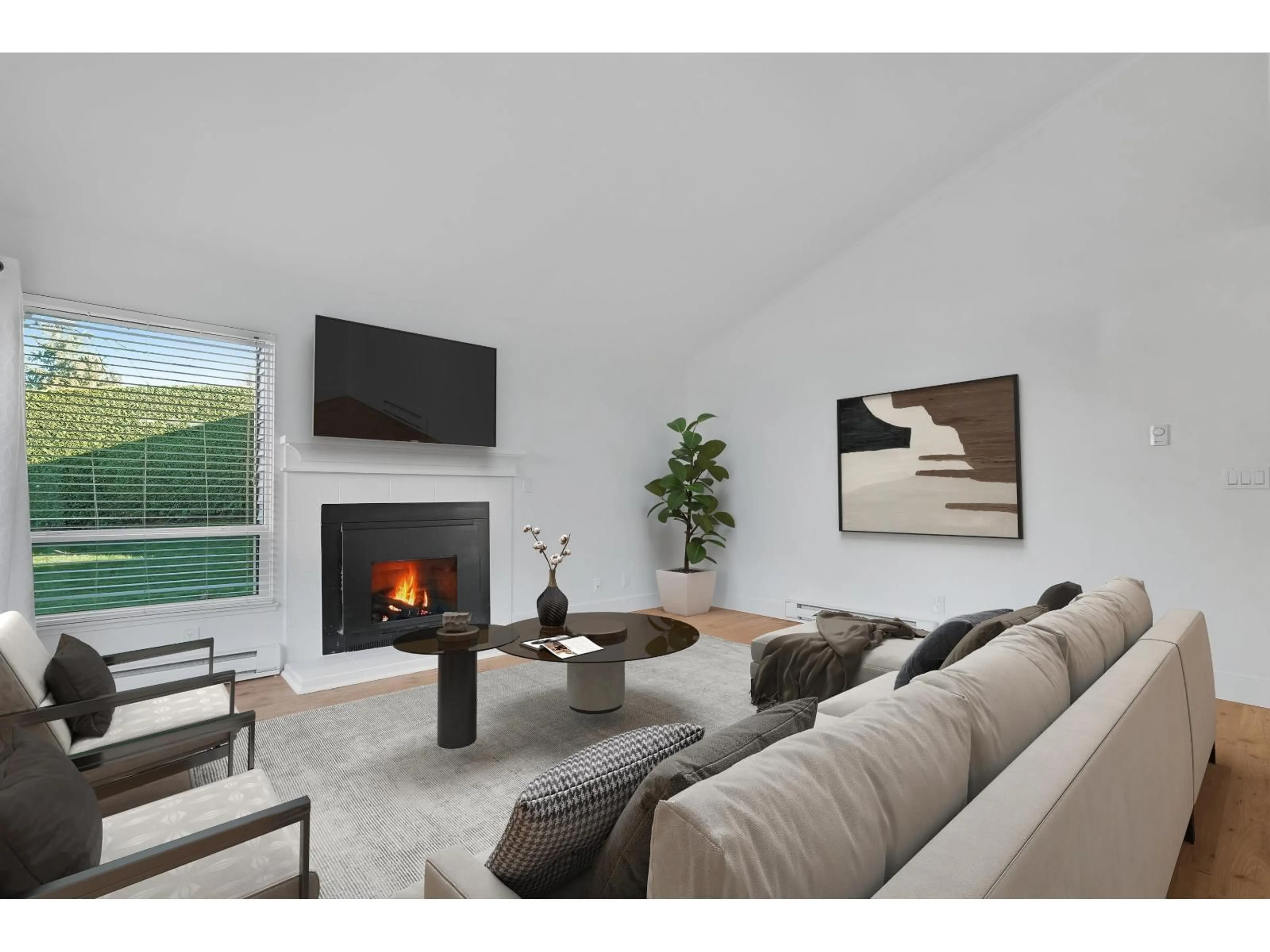 Living room with furniture, unknown for 6012 GREENSIDE DRIVE WEST, Surrey British Columbia V3S5M8