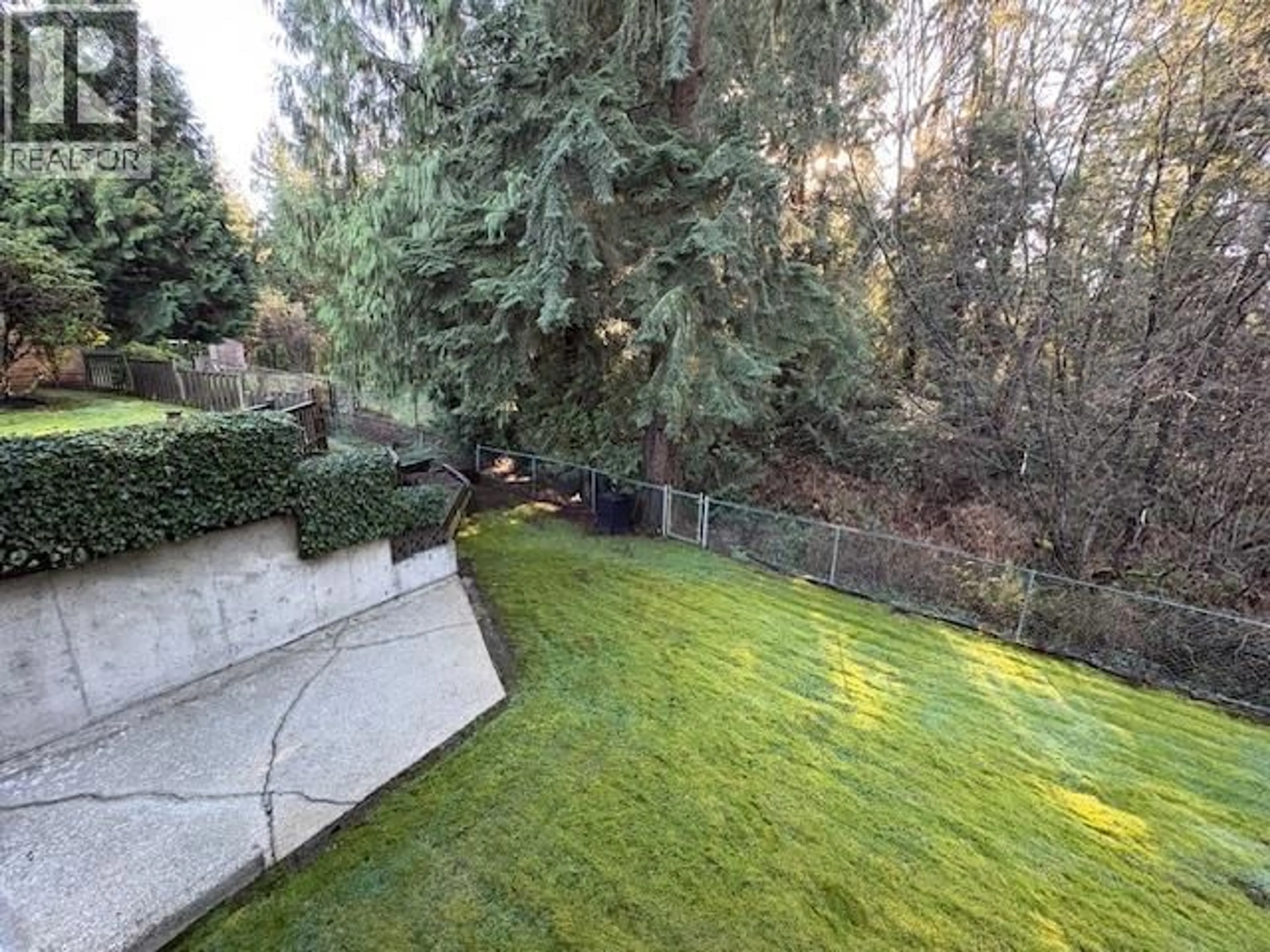 A pic from outside/outdoor area/front of a property/back of a property/a pic from drone, forest/trees view for 12411 KLASSEN PLACE, Maple Ridge British Columbia V2X8P3