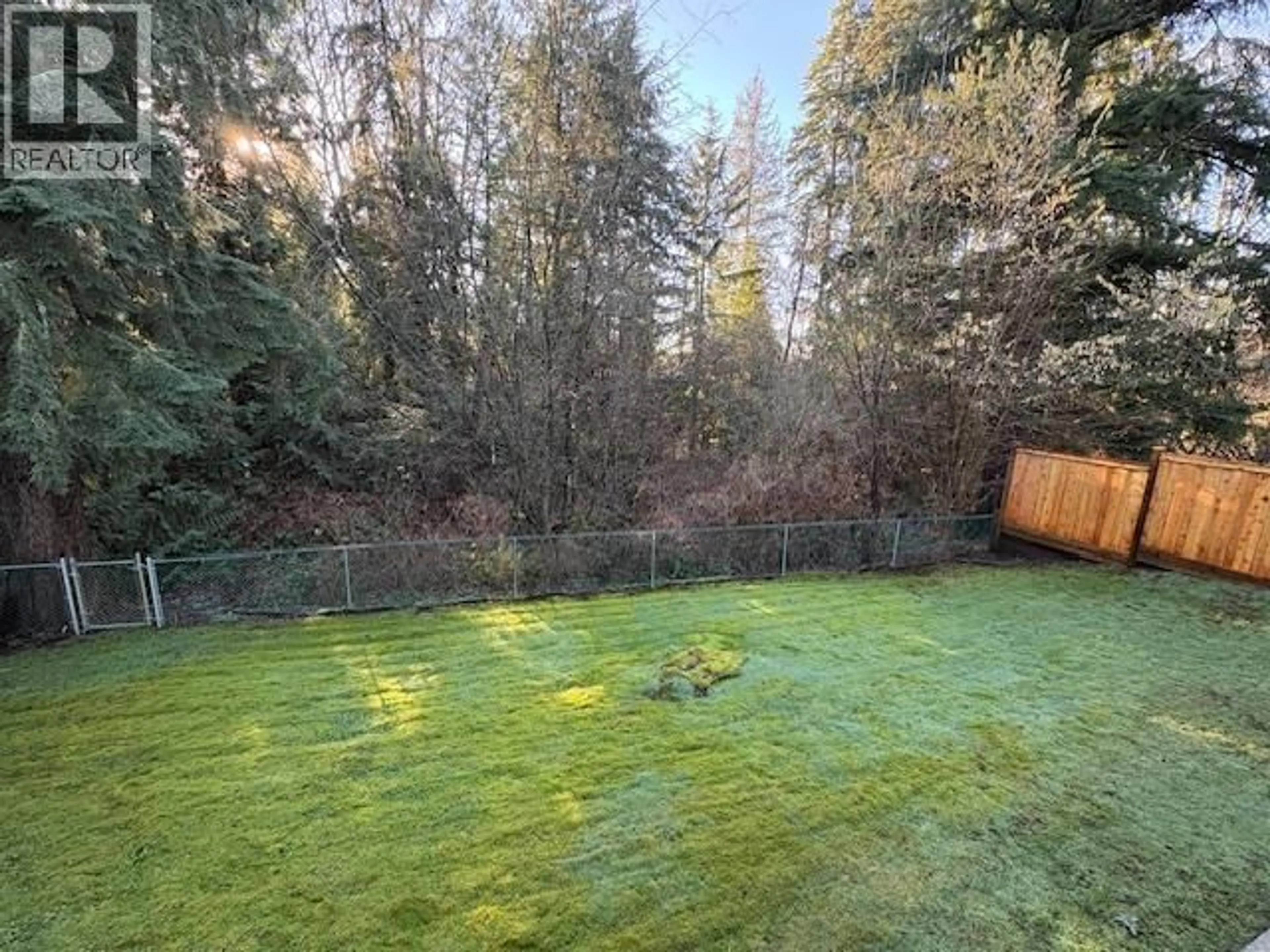 A pic from outside/outdoor area/front of a property/back of a property/a pic from drone, forest/trees view for 12411 KLASSEN PLACE, Maple Ridge British Columbia V2X8P3