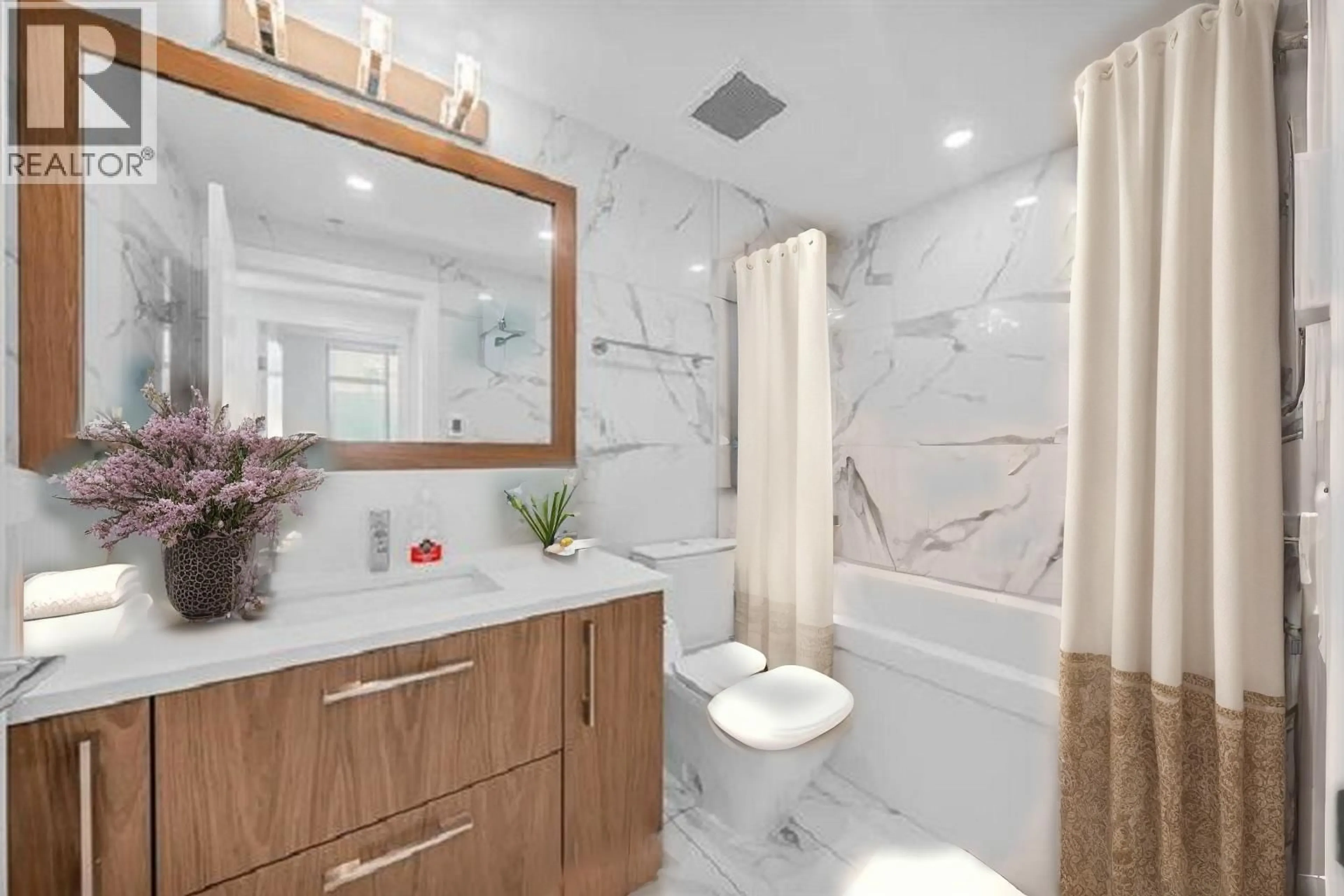 Contemporary bathroom, ceramic/tile floor for 102 - 4988 CAMBIE STREET, Vancouver British Columbia V5Z2Z5