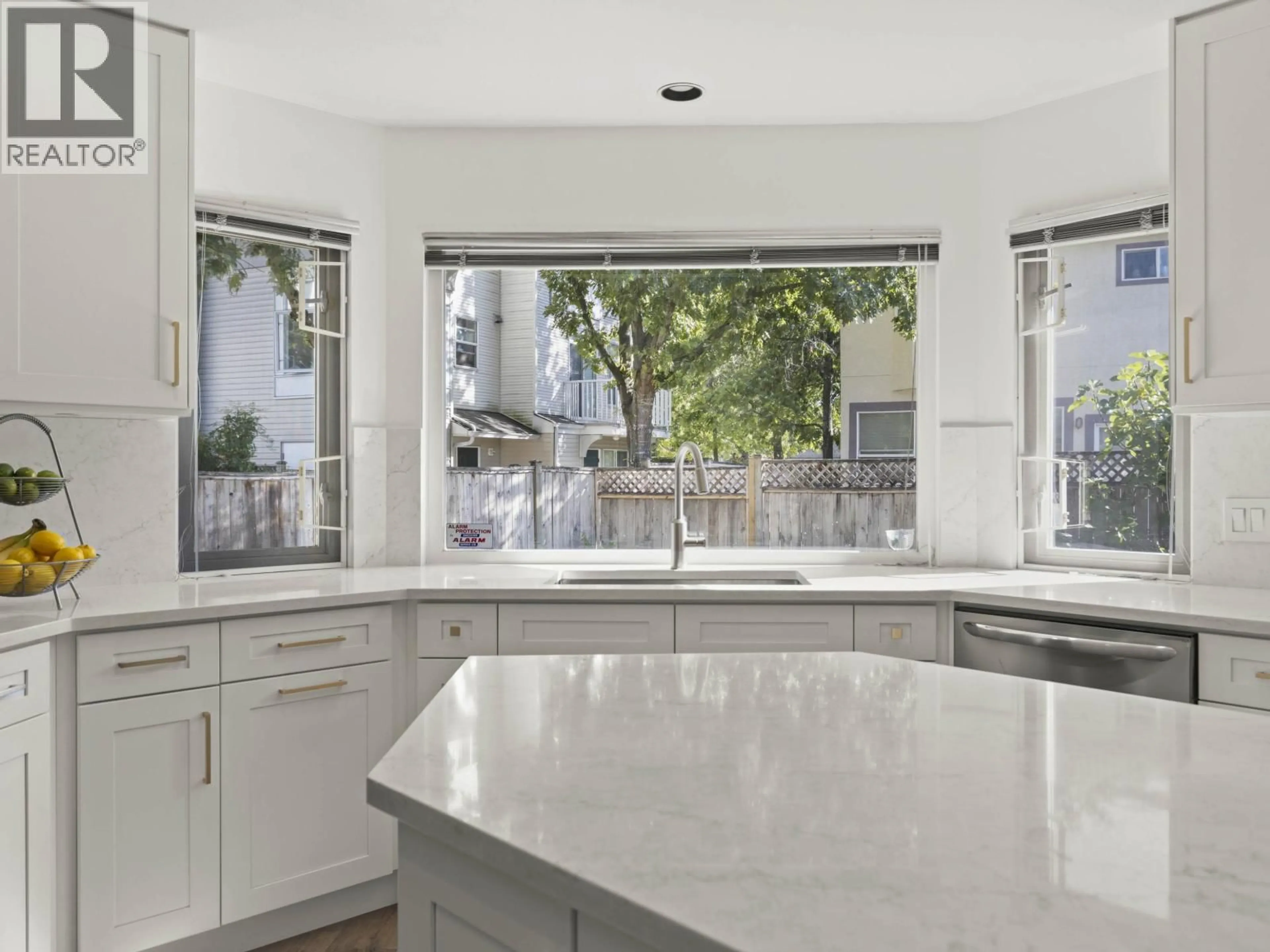 Contemporary kitchen, ceramic/tile floor for 4580 CAMERON COURT, Richmond British Columbia V6V2T5