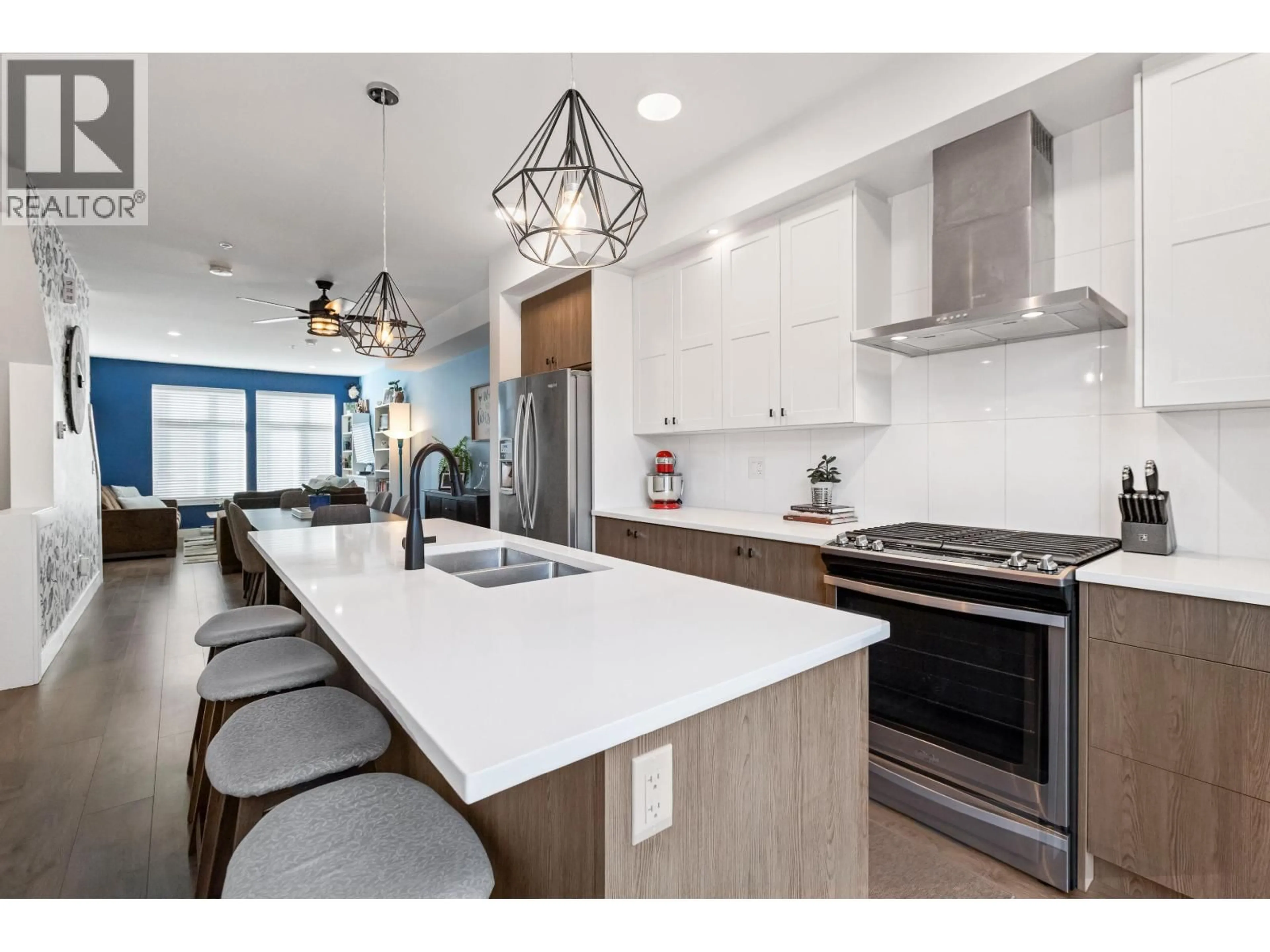 Open concept kitchen, ceramic/tile floor for 83 - 24108 104 AVENUE, Maple Ridge British Columbia V2W0J5