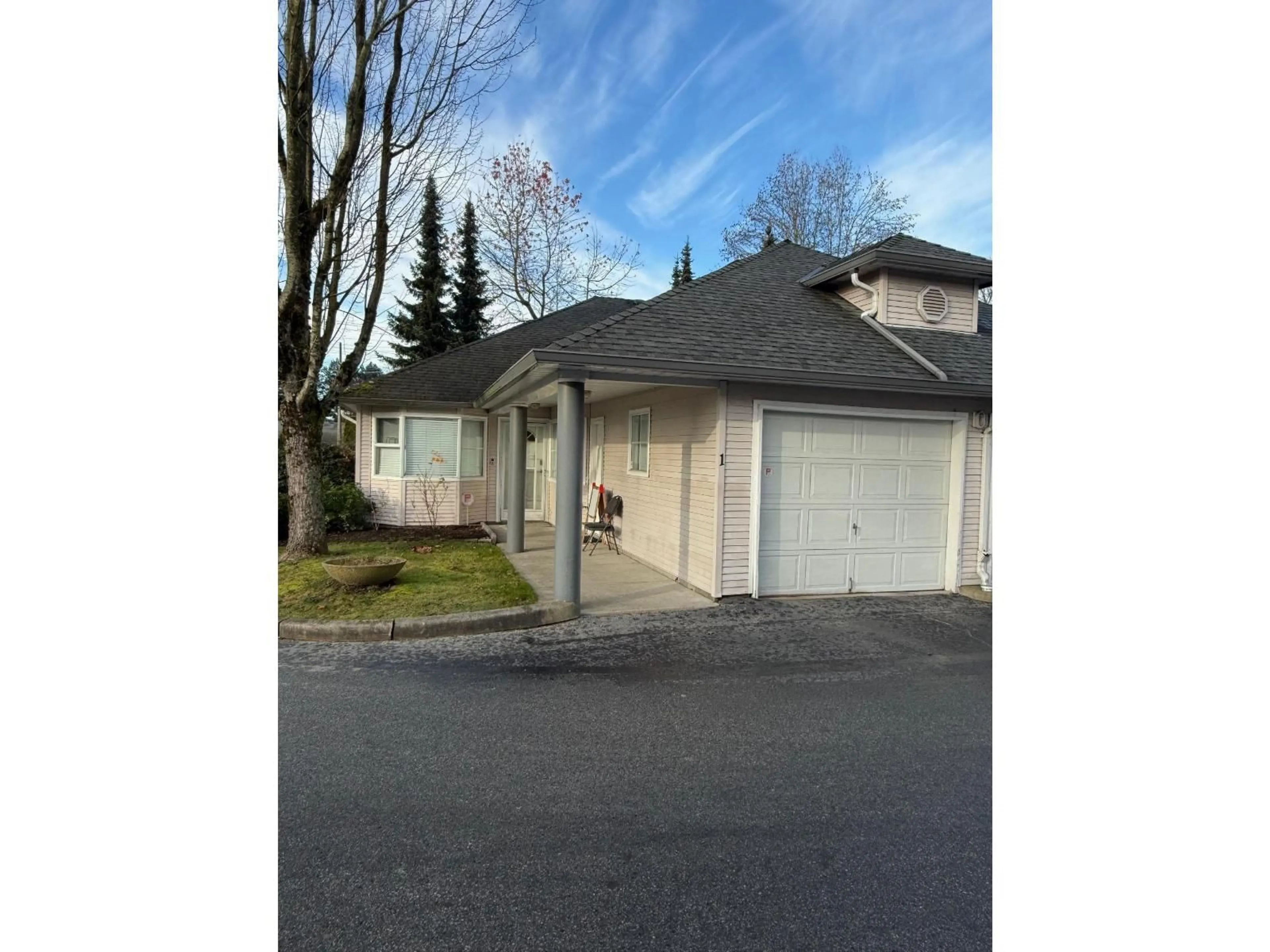 Unknown for 1 - 9088 HOLT ROAD, Surrey British Columbia V3V4H3