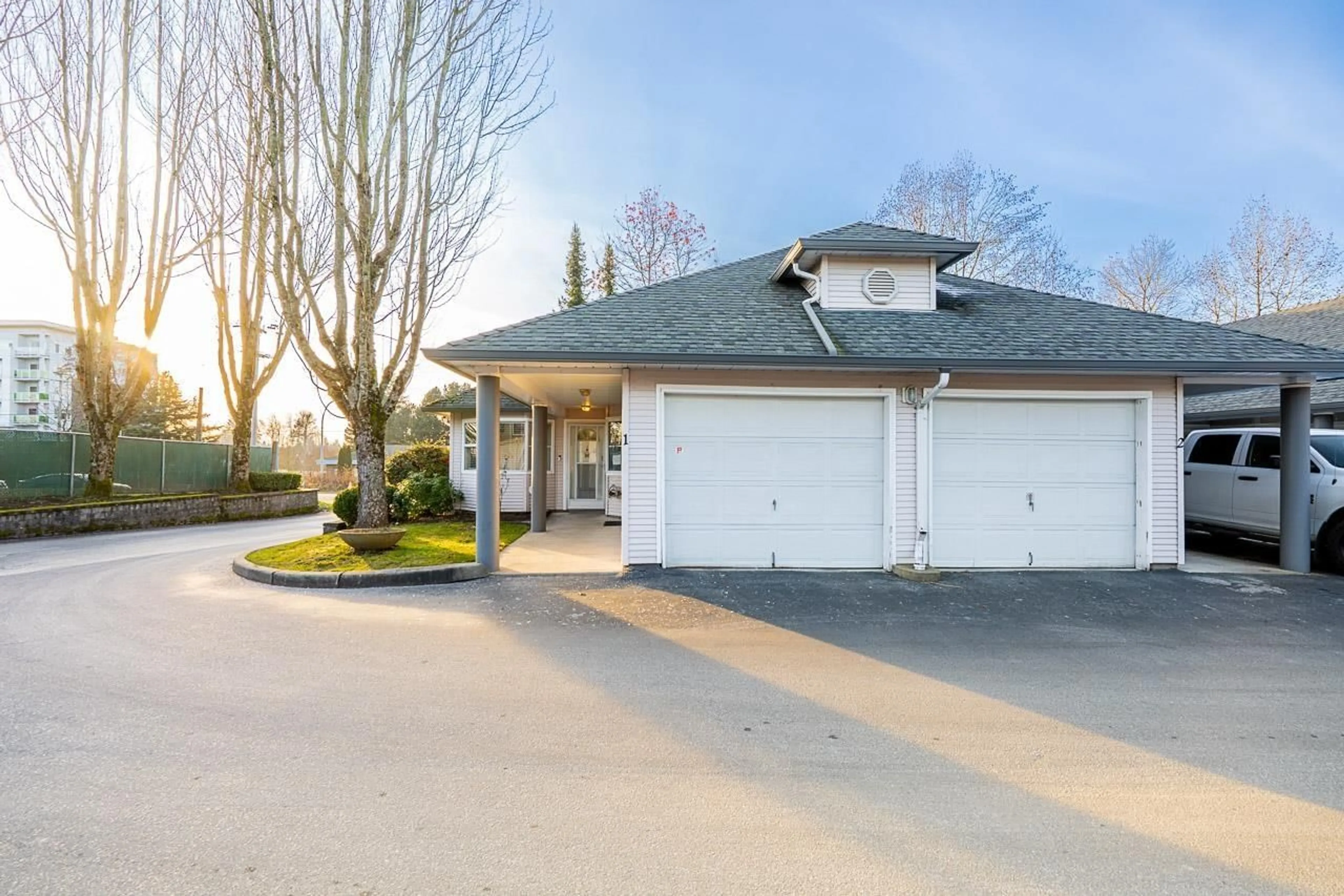 Indoor garage for 1 - 9088 HOLT ROAD, Surrey British Columbia V3V4H3