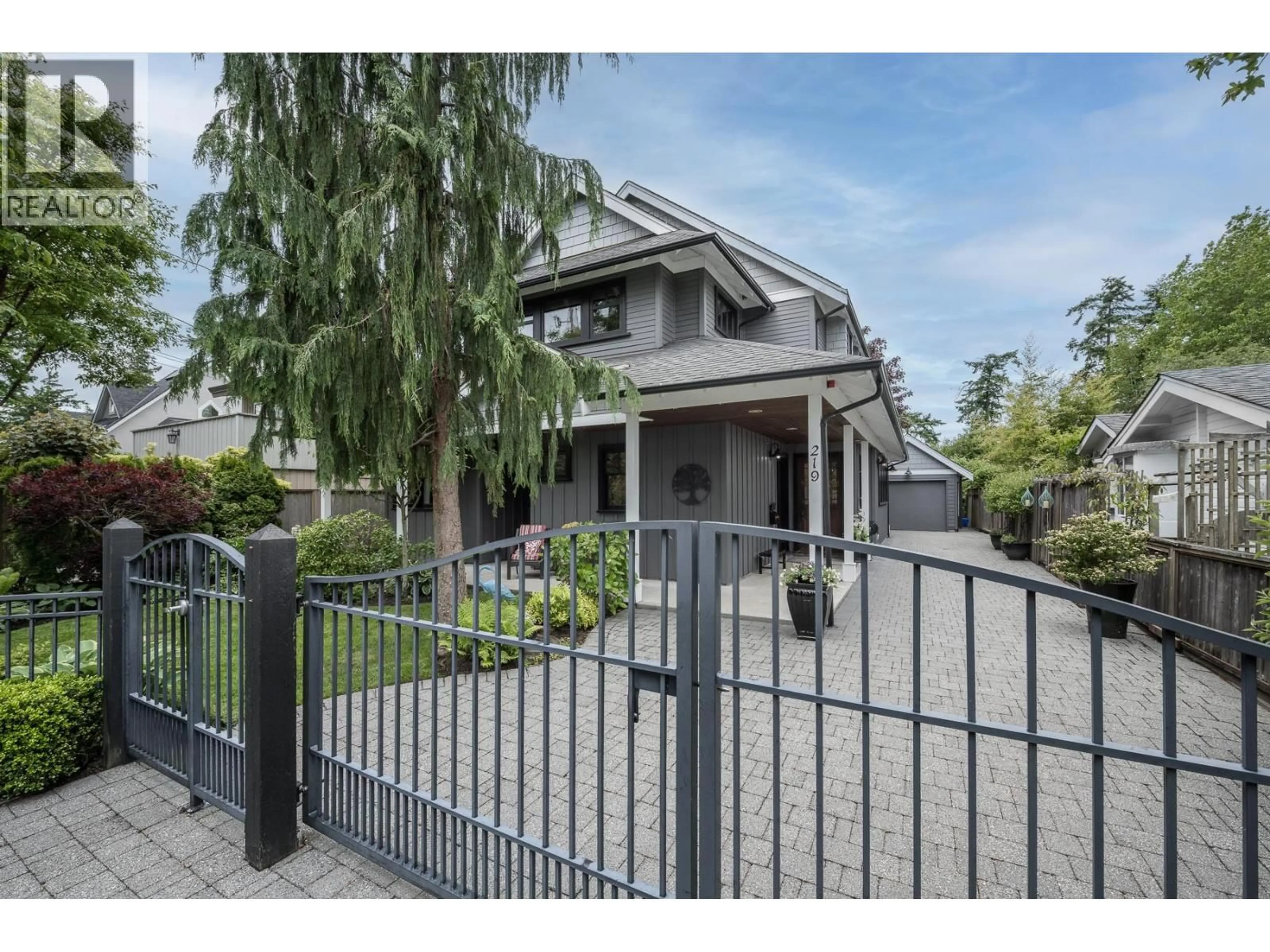 Unknown for 219 65B STREET, Delta British Columbia V4L1M9