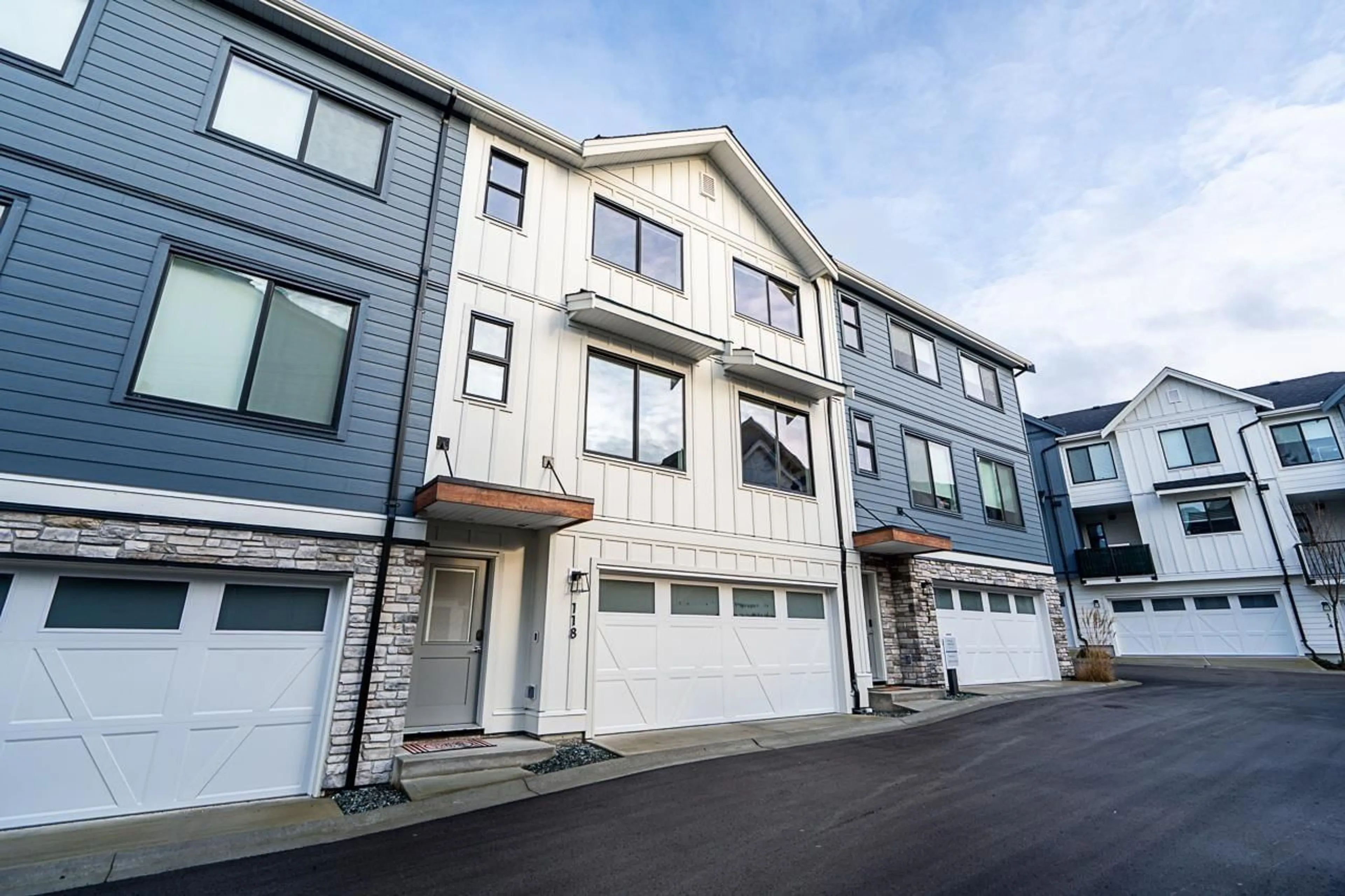 Unknown for 118 - 1833 165A STREET, Surrey British Columbia V3Z9N3