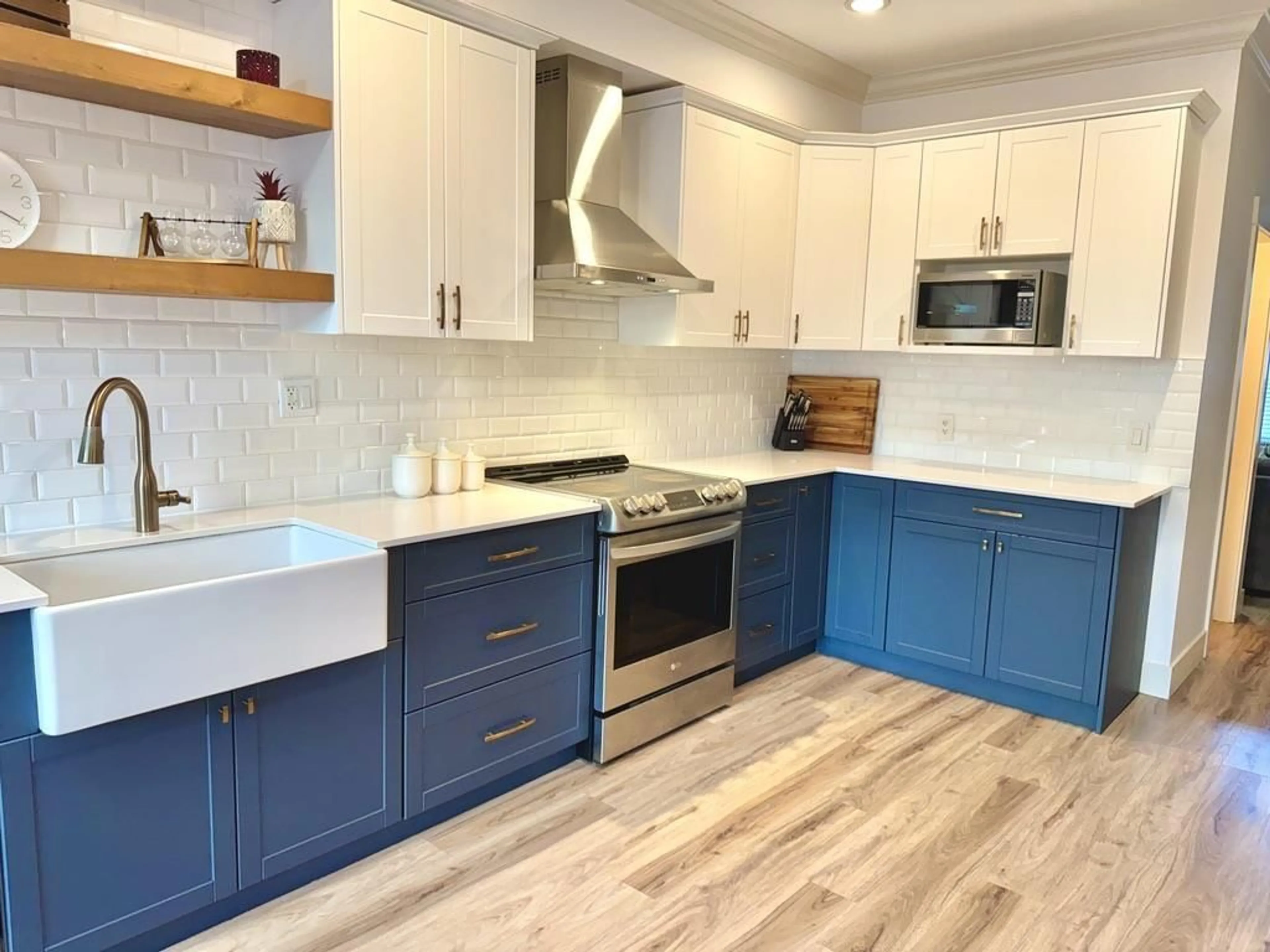 Open concept kitchen, unknown for 17 - 33860 MARSHALL ROAD, Abbotsford British Columbia V2S0E8