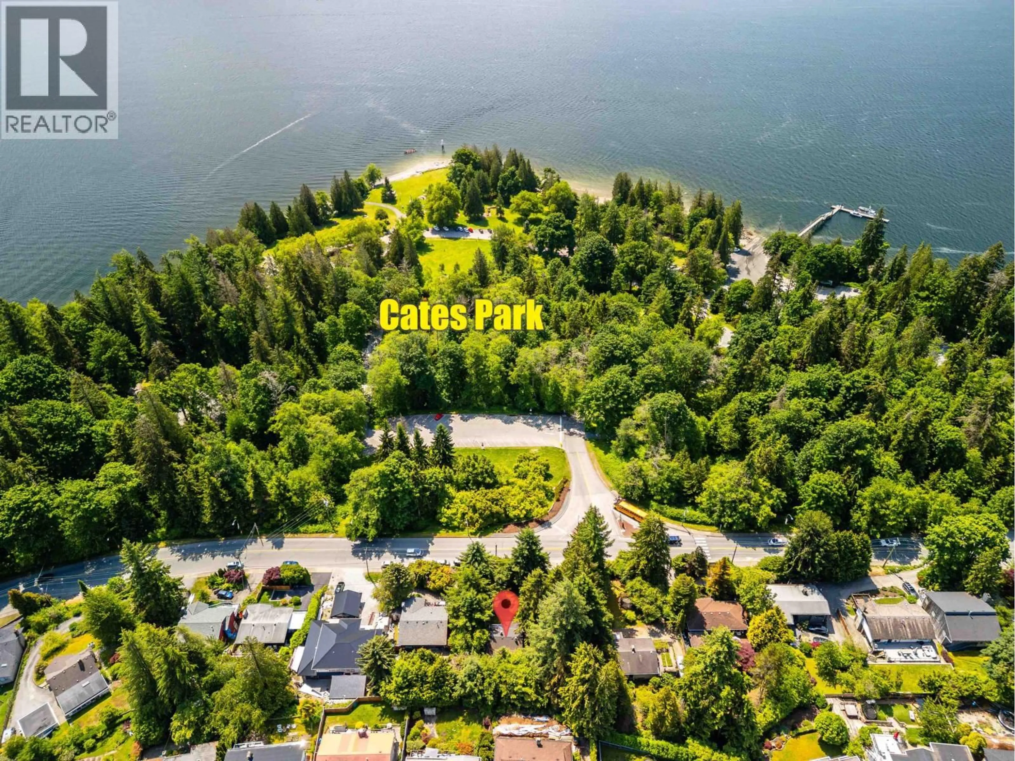 A pic from outside/outdoor area/front of a property/back of a property/a pic from drone, water/lake/river/ocean view for 4150 DOLLARTON HIGHWAY, North Vancouver British Columbia V7G1A2