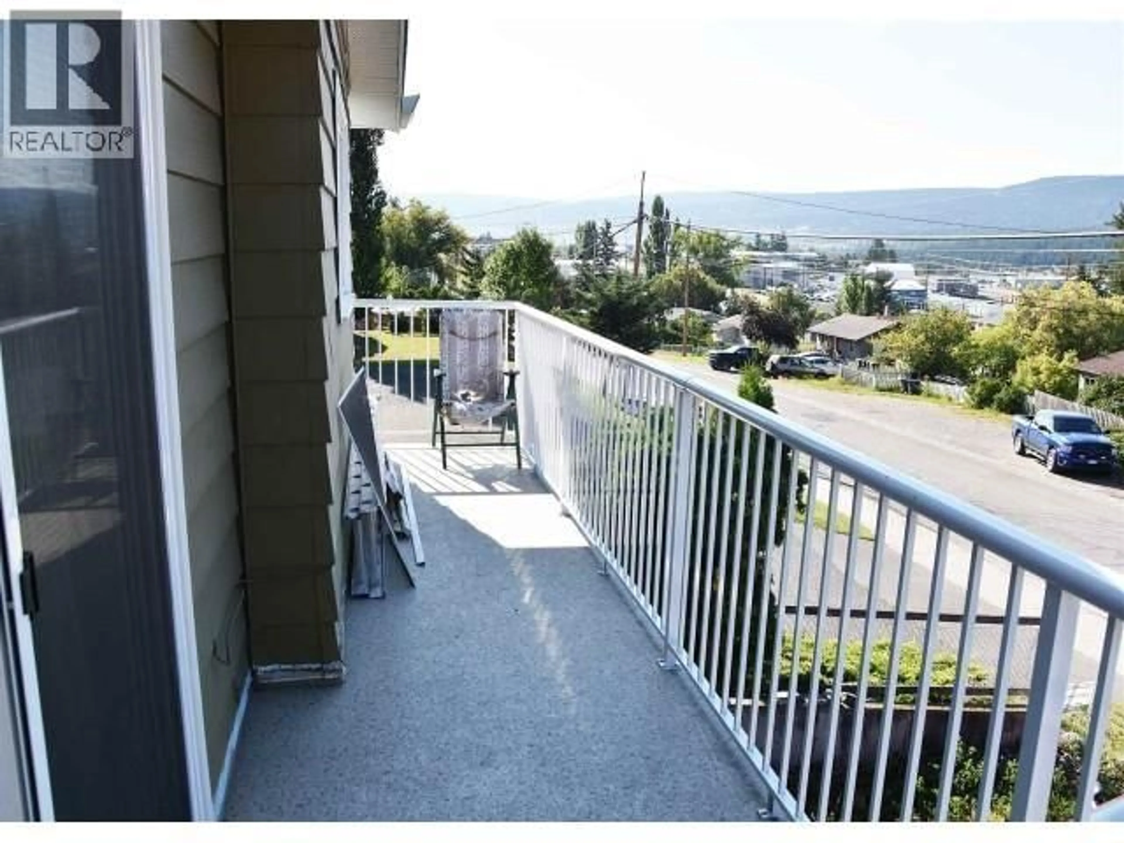 Balcony in the apartment, water/lake/river/ocean view for 1 - 1168 SECOND AVENUE, Williams Lake British Columbia V2G1X8