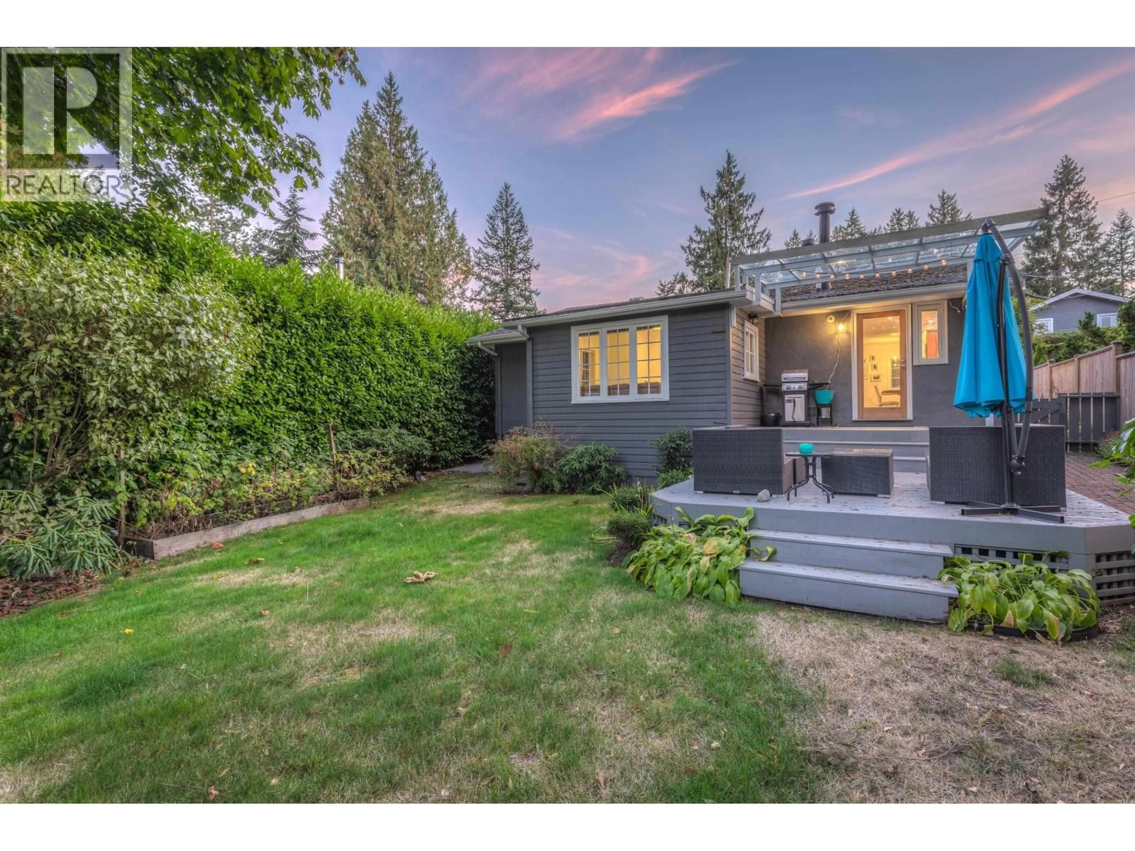 Unknown for 6431 ROSEBERY AVENUE, West Vancouver British Columbia V7W2C5