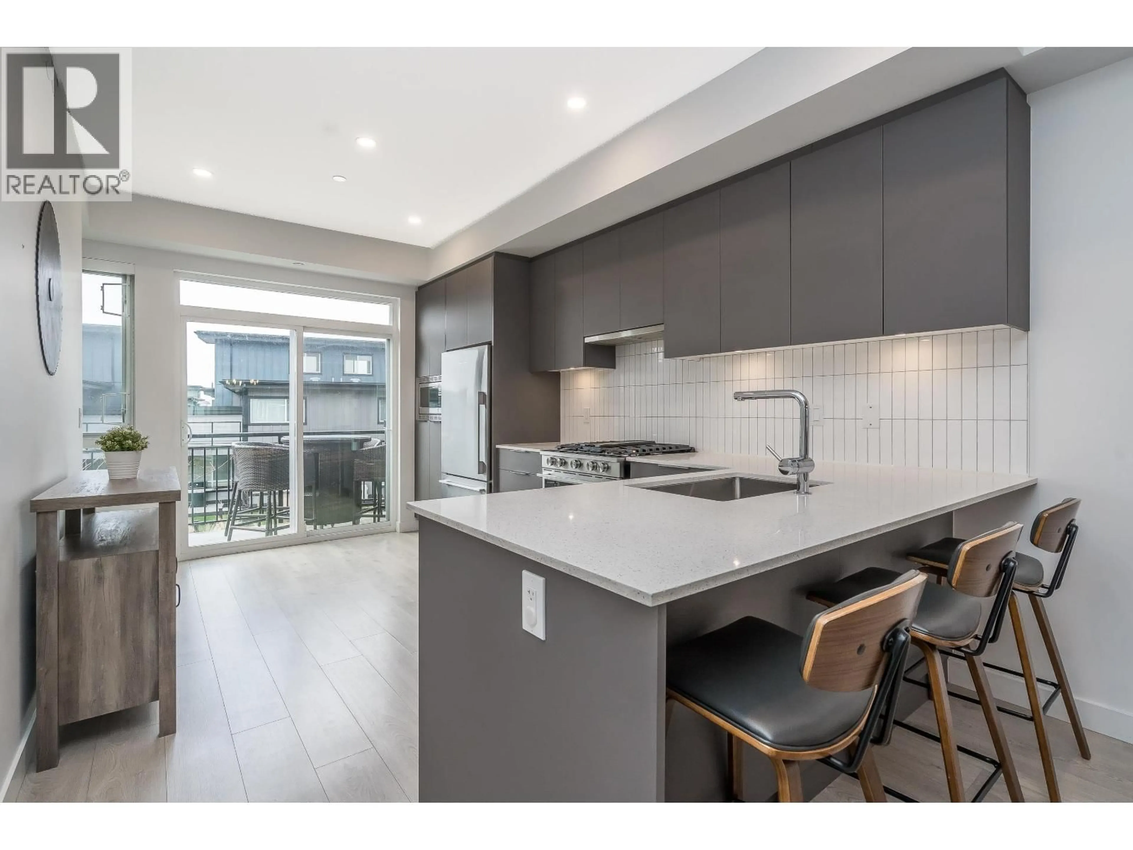 Open concept kitchen, unknown for 62 - 4292 WOLF WAY, Tsawwassen British Columbia V4M0E1