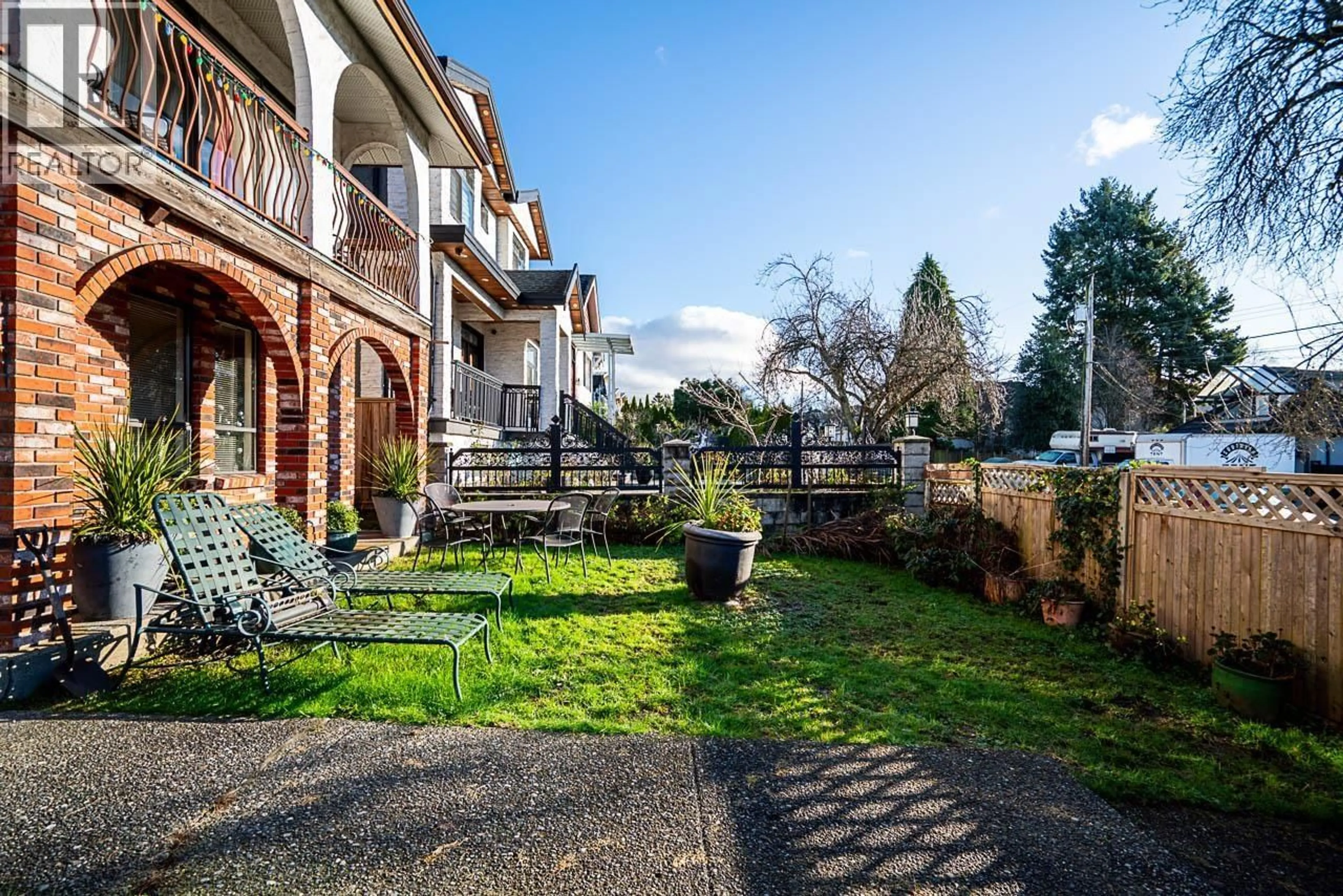 Patio, unknown for 557 58TH AVENUE, Vancouver British Columbia V5X1W1