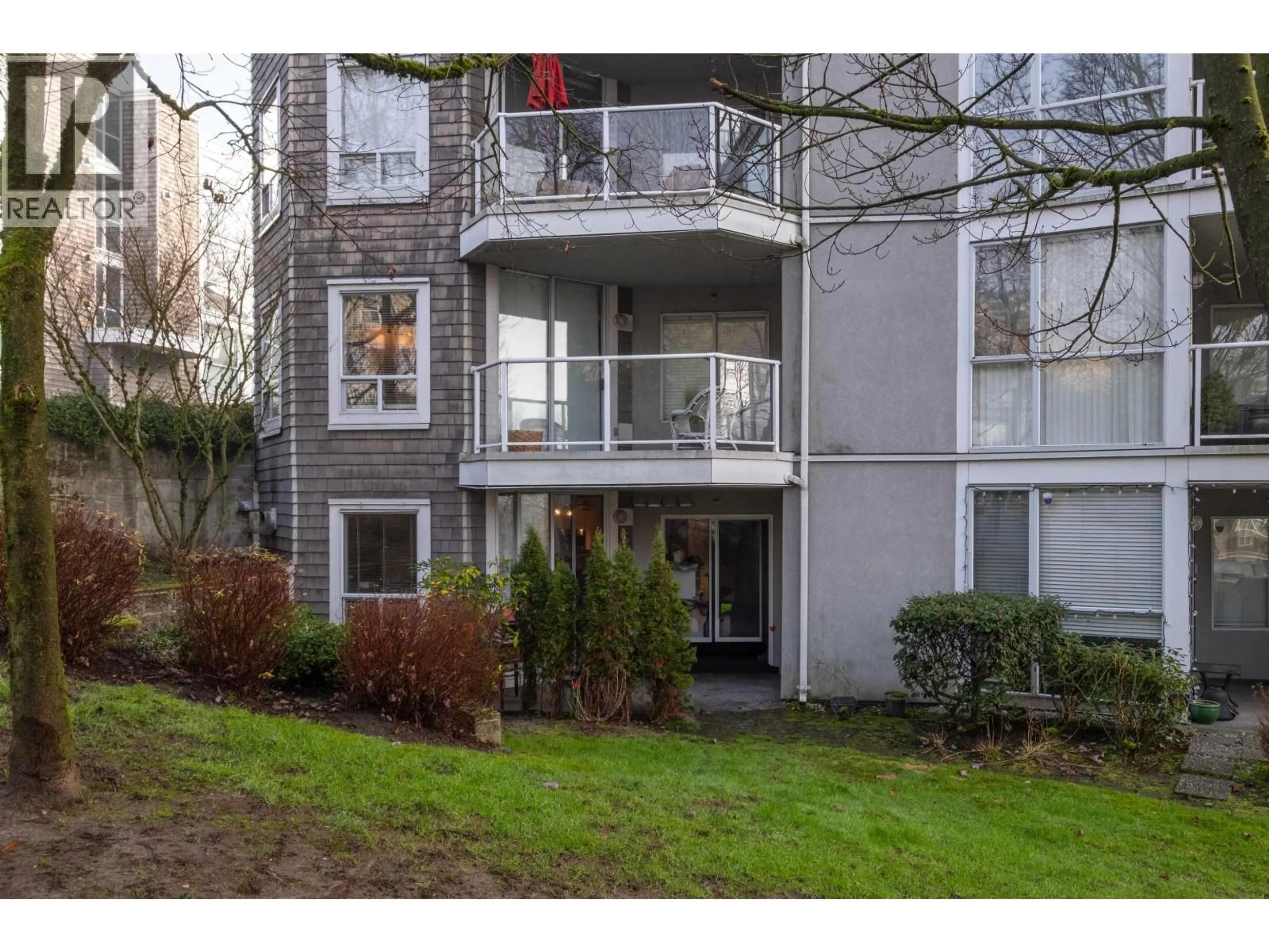 Unknown for 101 - 8460 JELLICOE STREET, Vancouver British Columbia V5S4S8