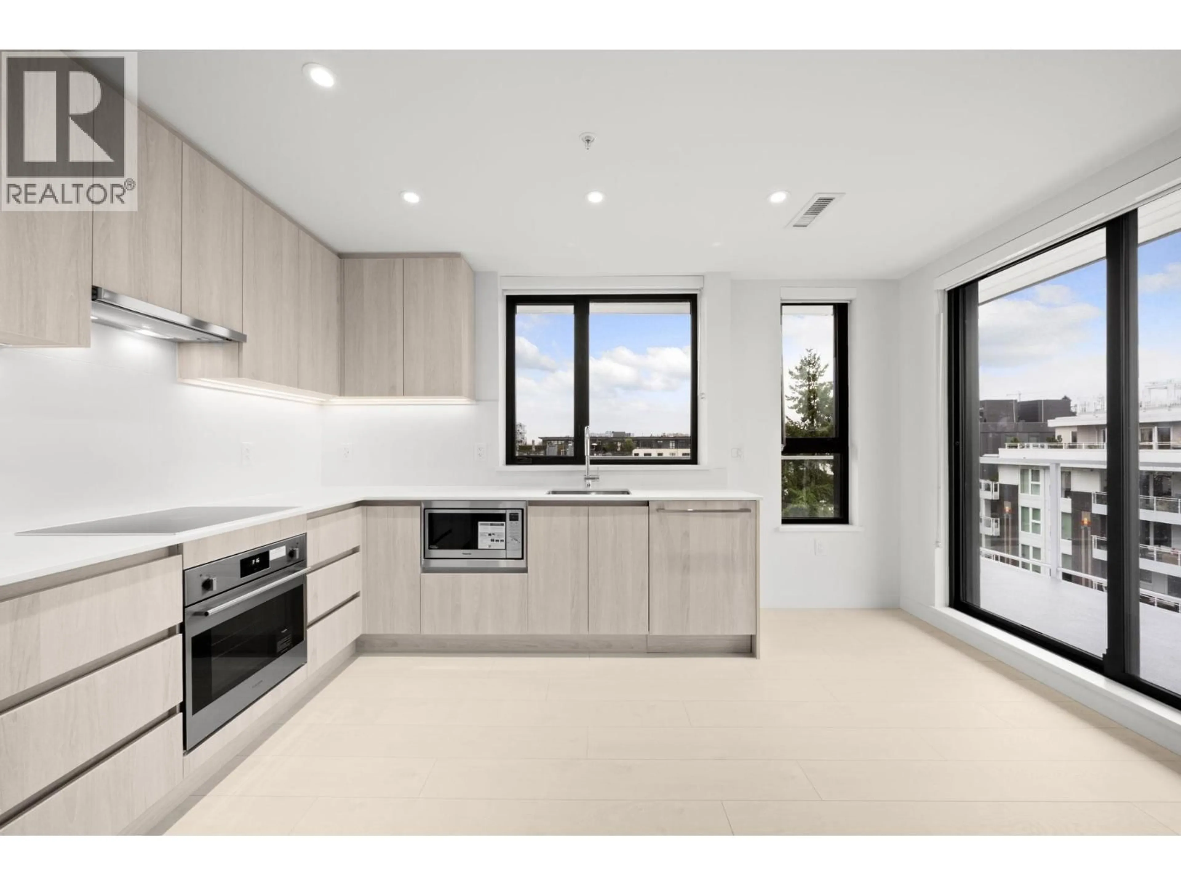 Unknown for 603 - 4928 QUEBEC STREET, Vancouver British Columbia V5W2N2