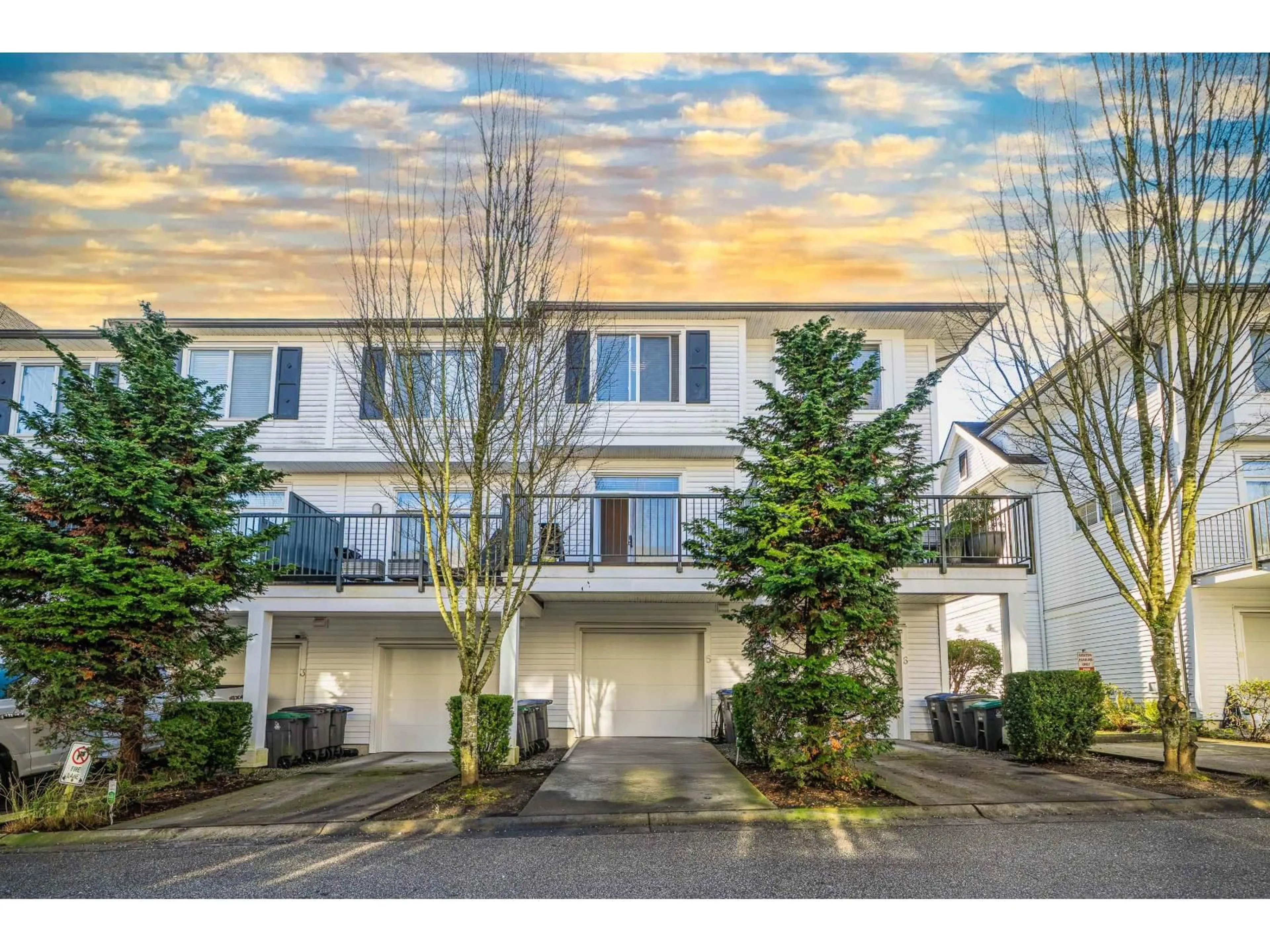 Unknown for 5 - 14955 60 AVENUE, Surrey British Columbia V3S1R8