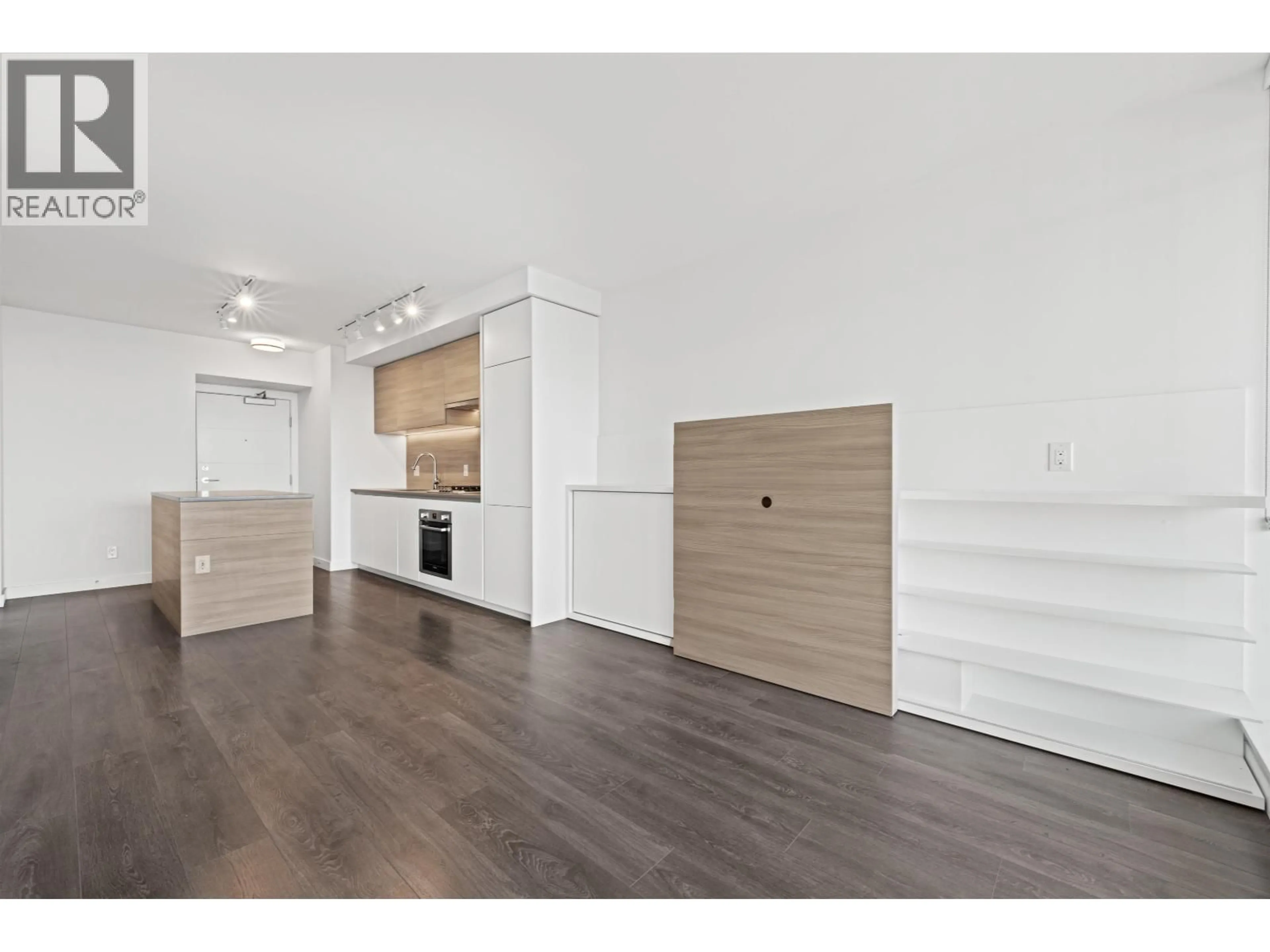 Unknown for 1106 - 652 WHITING WAY, Coquitlam British Columbia V3J0K3